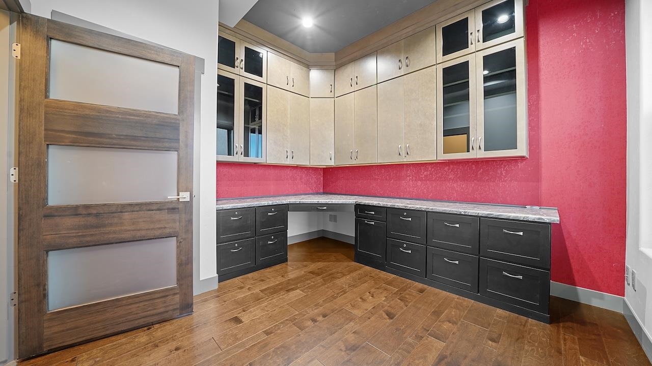 664 Ellen Drive Property Photo 23