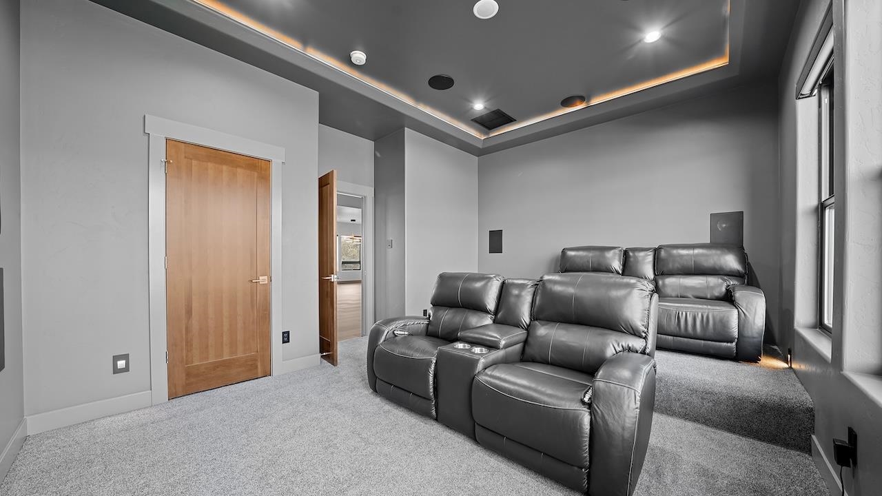 664 Ellen Drive Property Photo 24