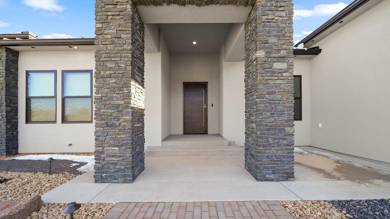 664 Ellen Drive Property Photo 26