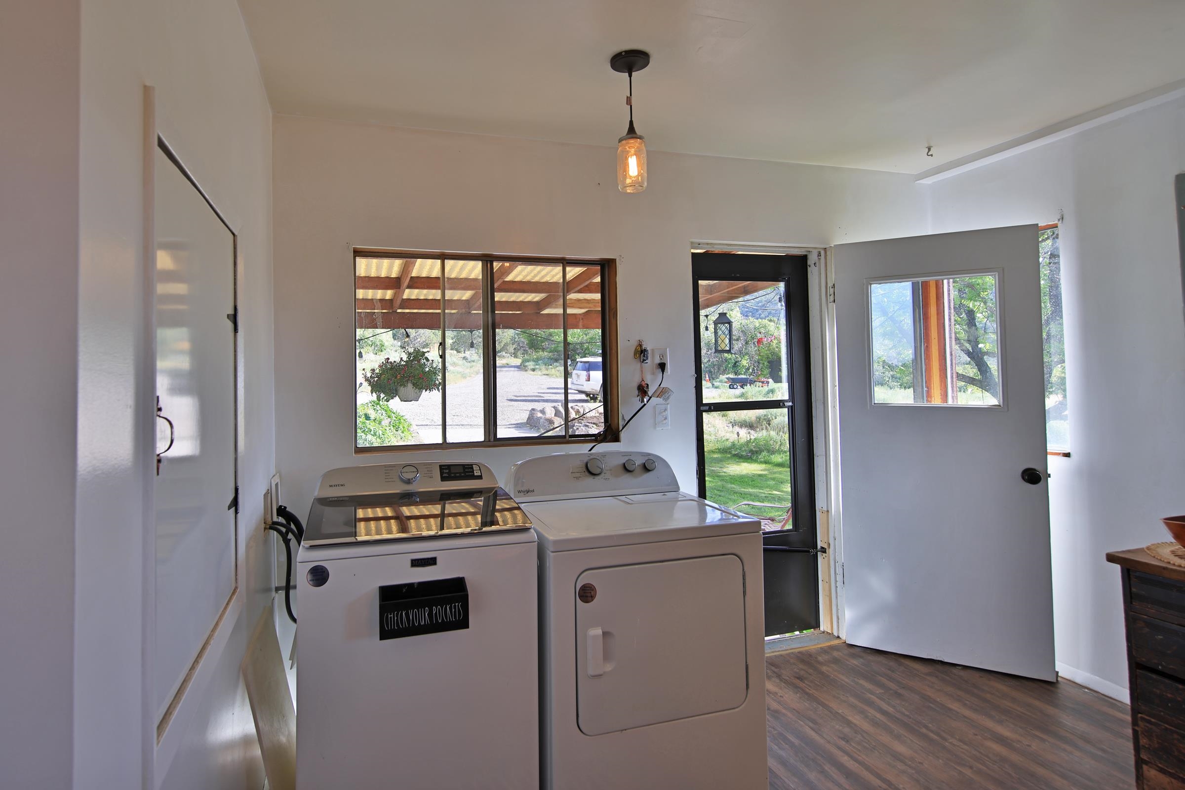 10519 52 1/2 Road Property Photo 15