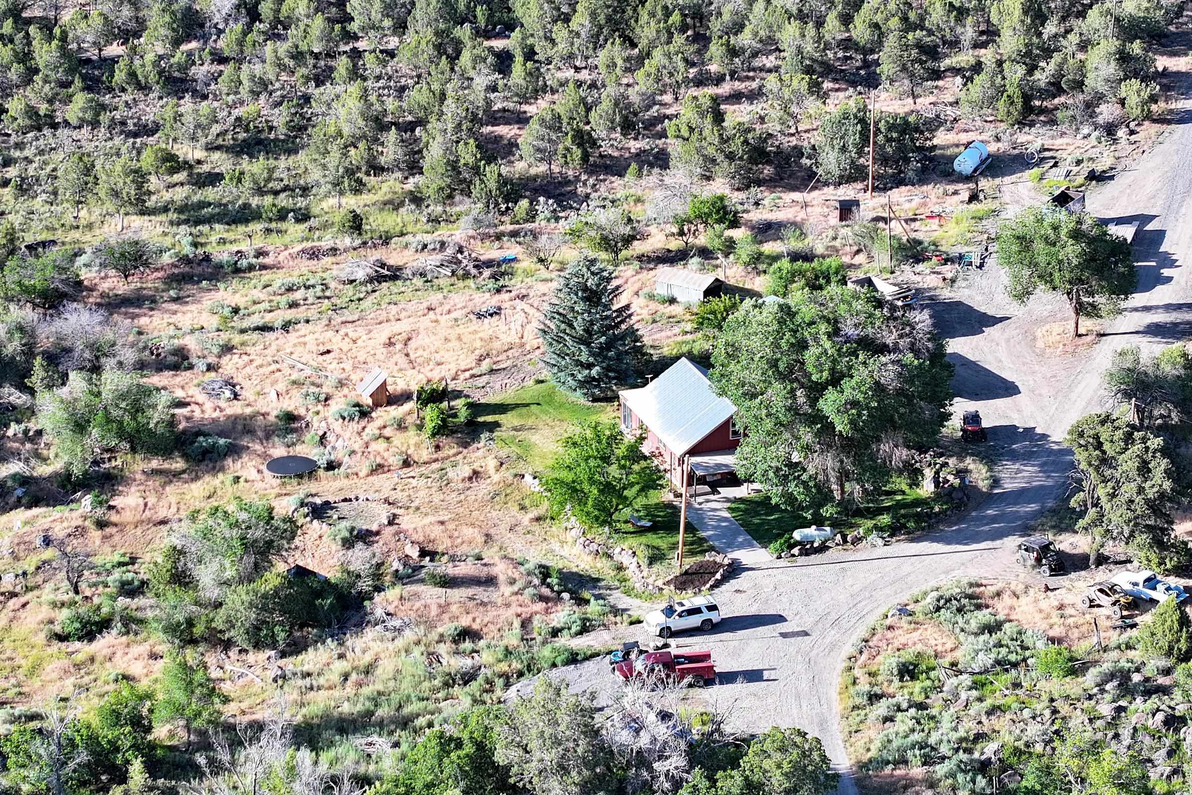 10519 52 1/2 Road Property Photo 27