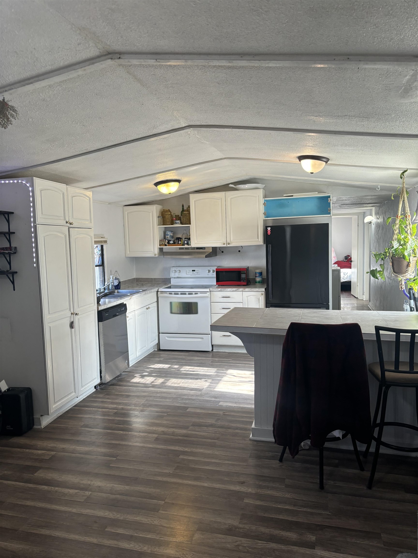 3268 E Road Property Photo 13