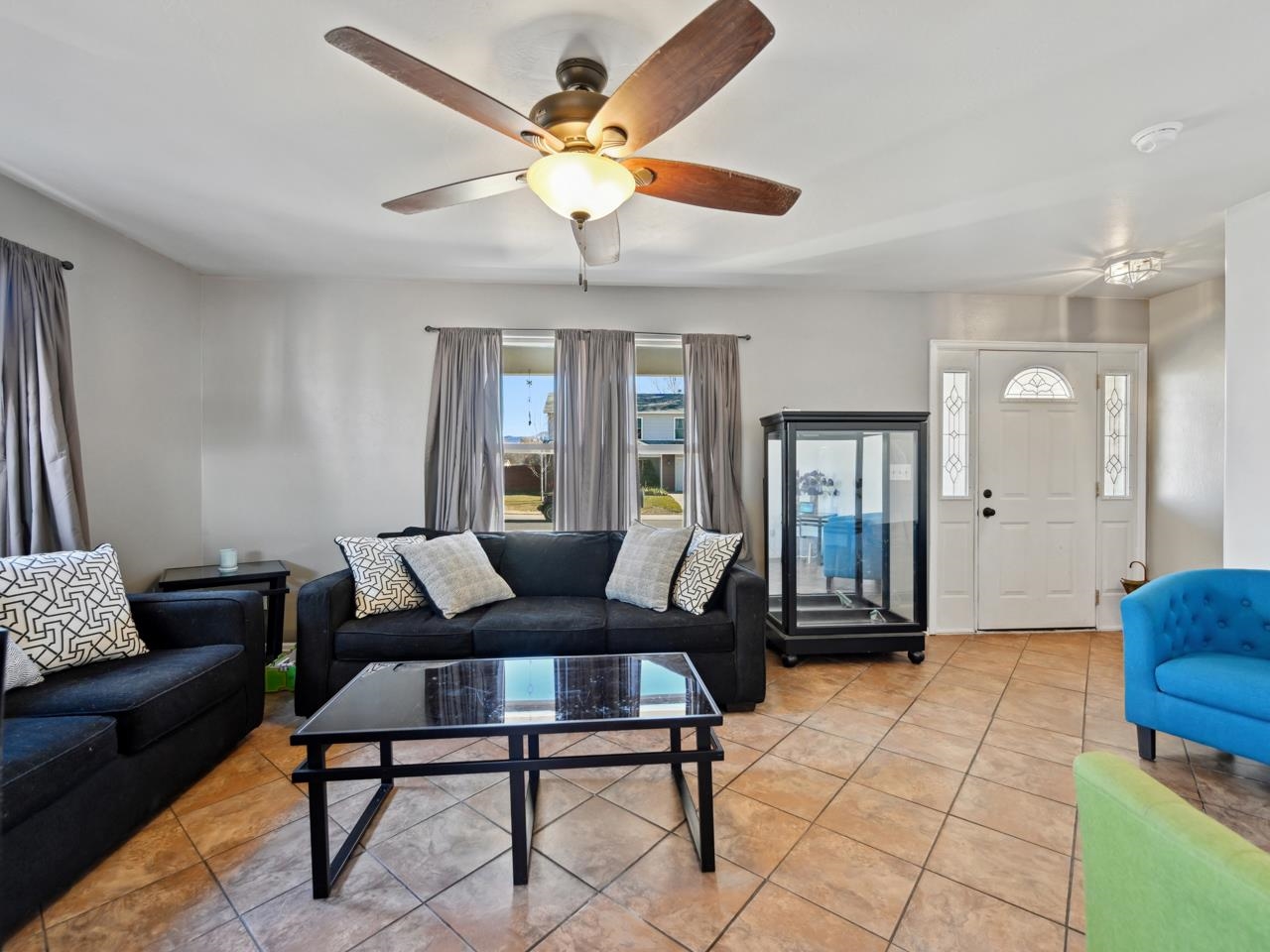 531 N Mountain Oak Court Property Photo 4