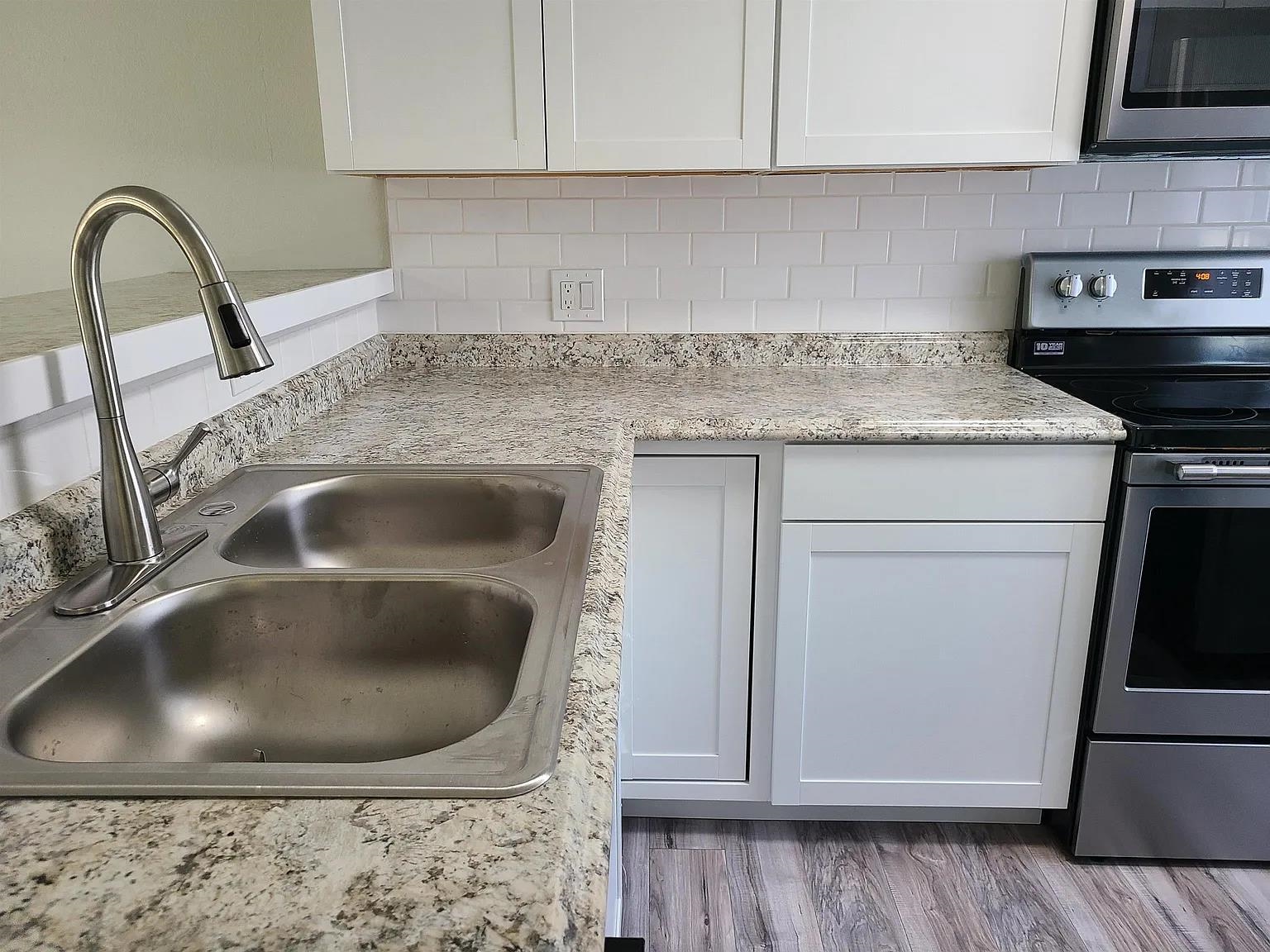 257 Beacon Court Property Photo 8