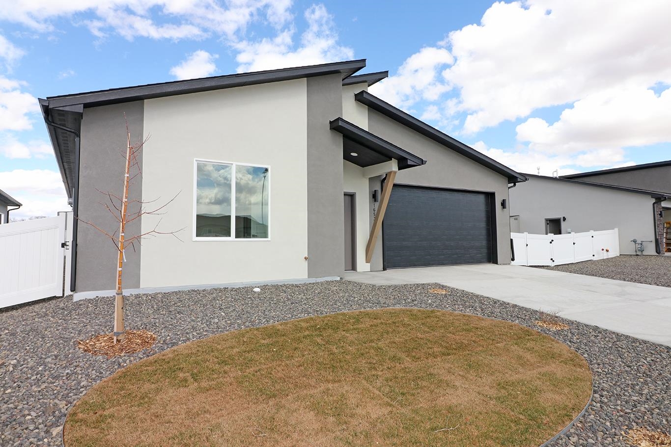 1653 Rusty Rivet Road Property Photo 1