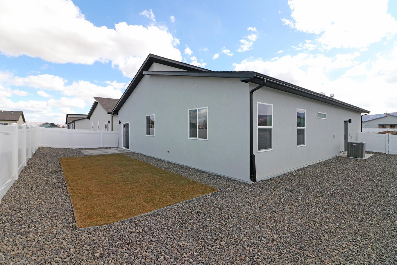 1643 Rusty Rivet Road Property Photo 5