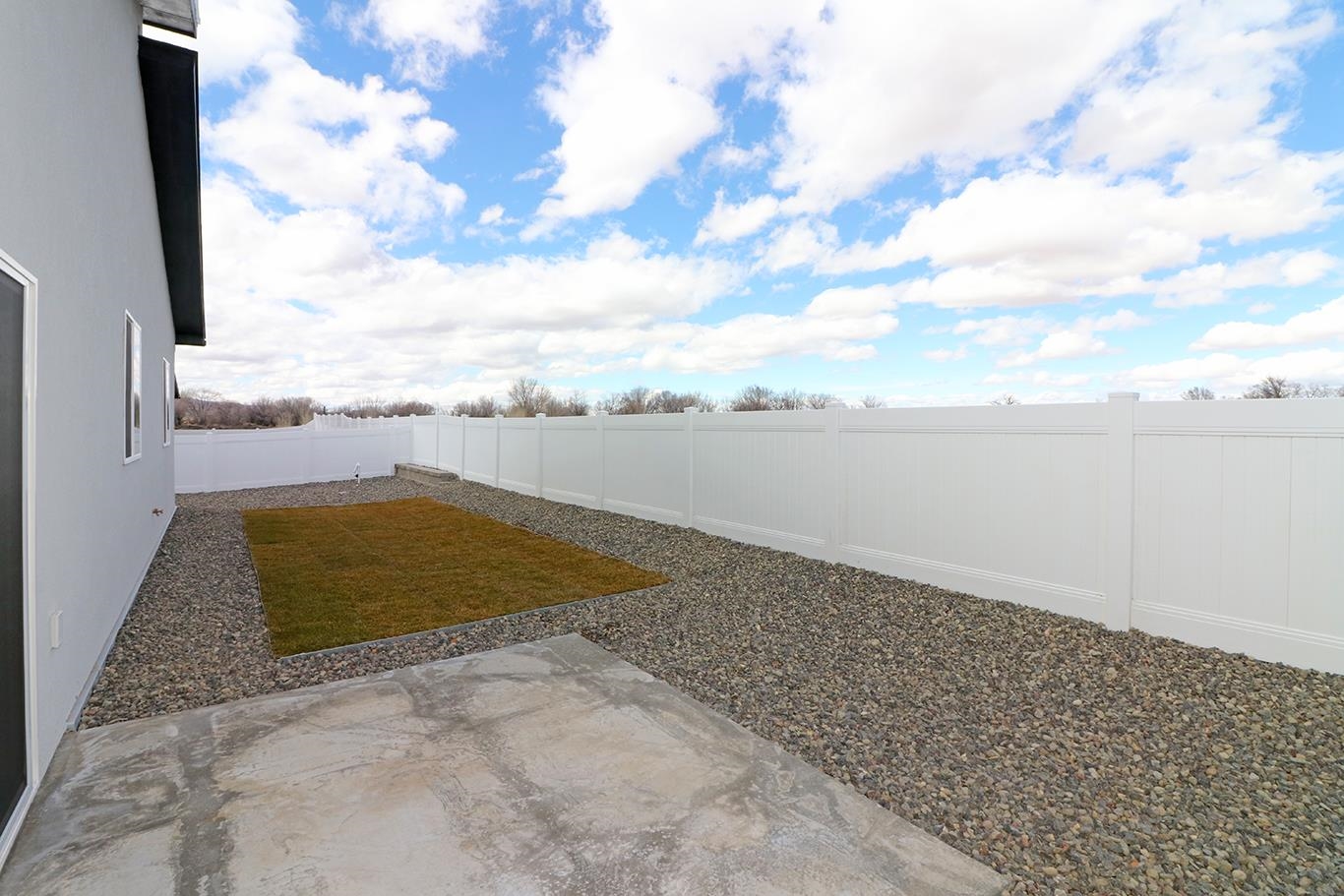1643 Rusty Rivet Road Property Photo 7