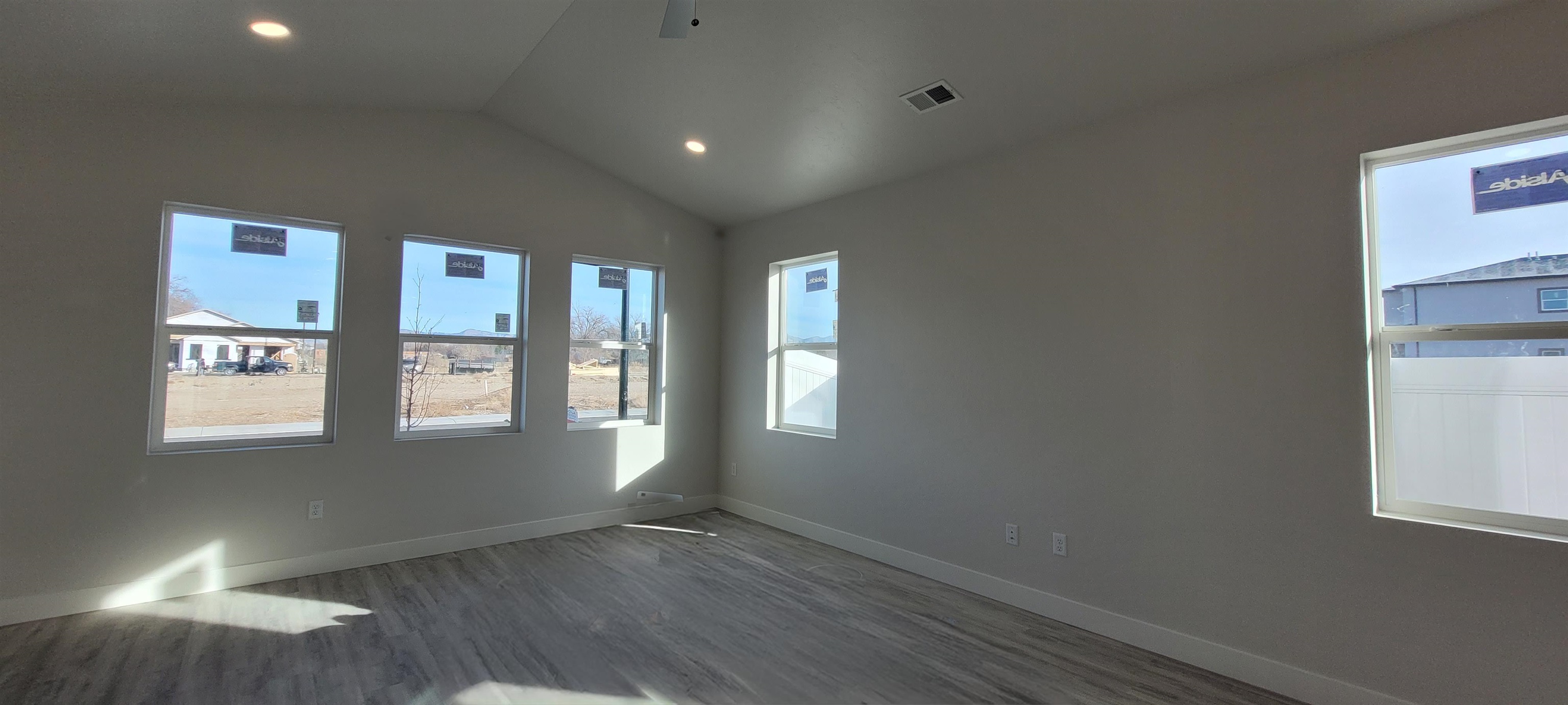 2455 Hamilton Road Property Photo 7