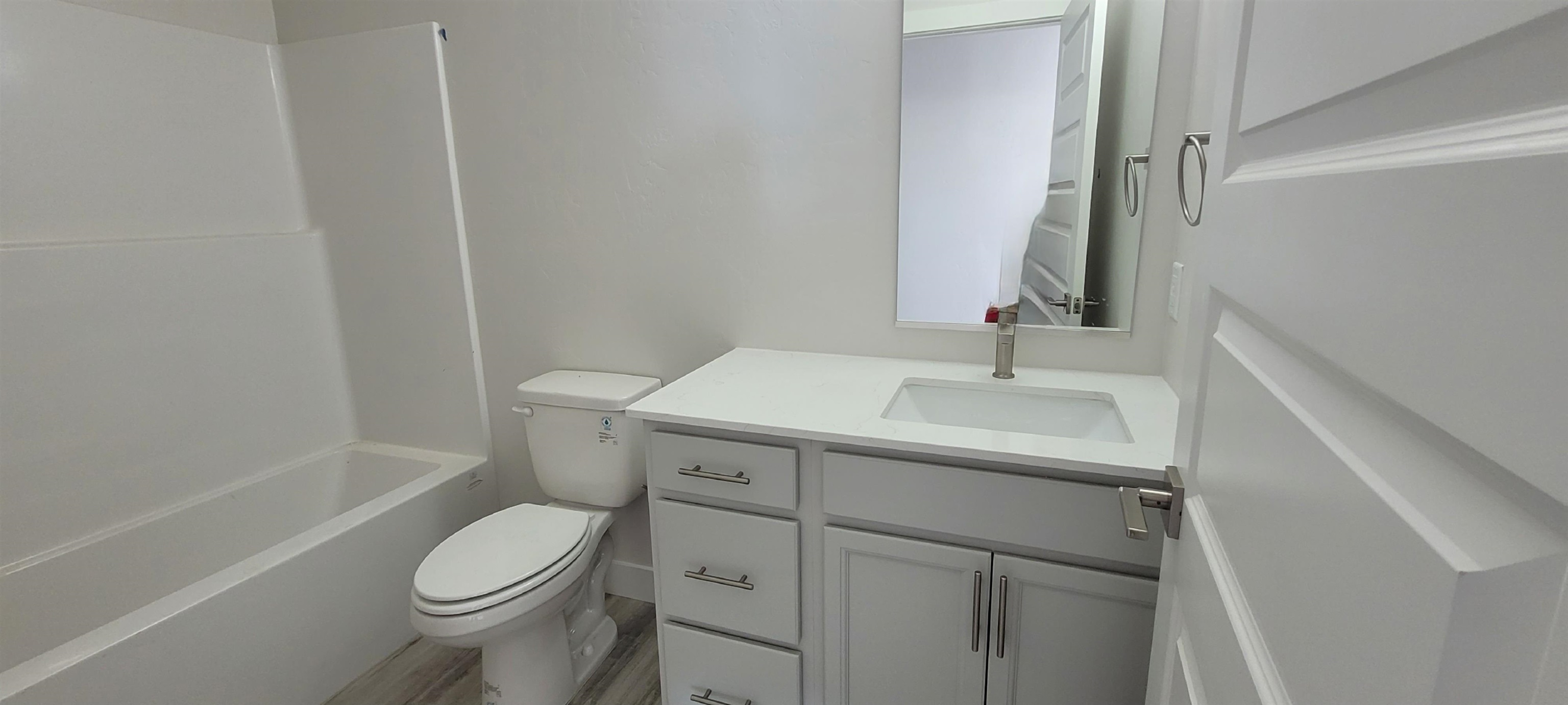 2455 Hamilton Road Property Photo 9