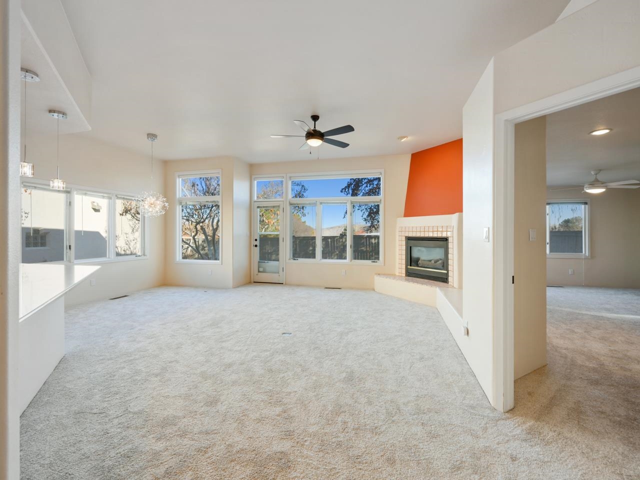 482 Seasons Court Property Photo 2