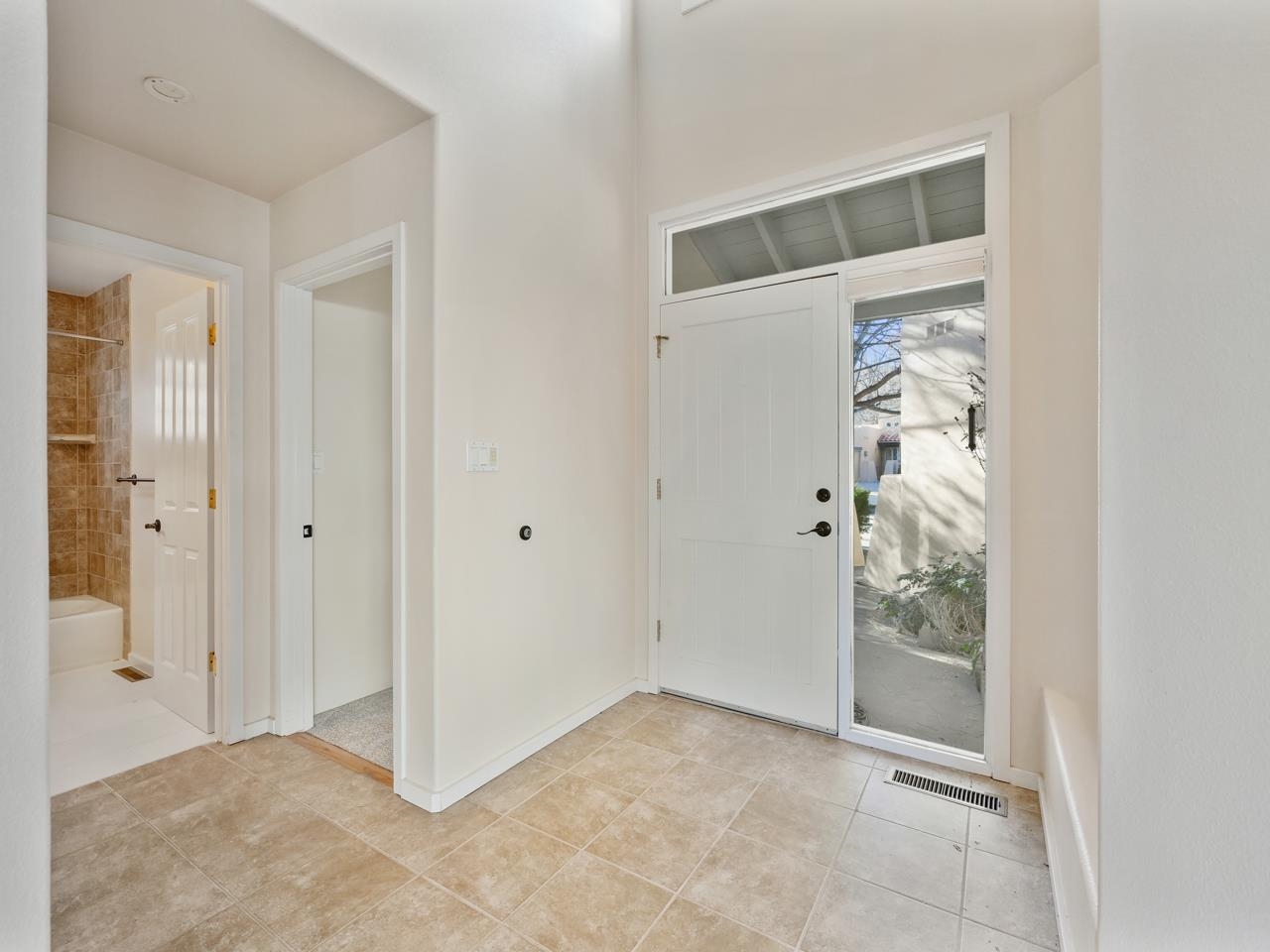 482 Seasons Court Property Photo 7