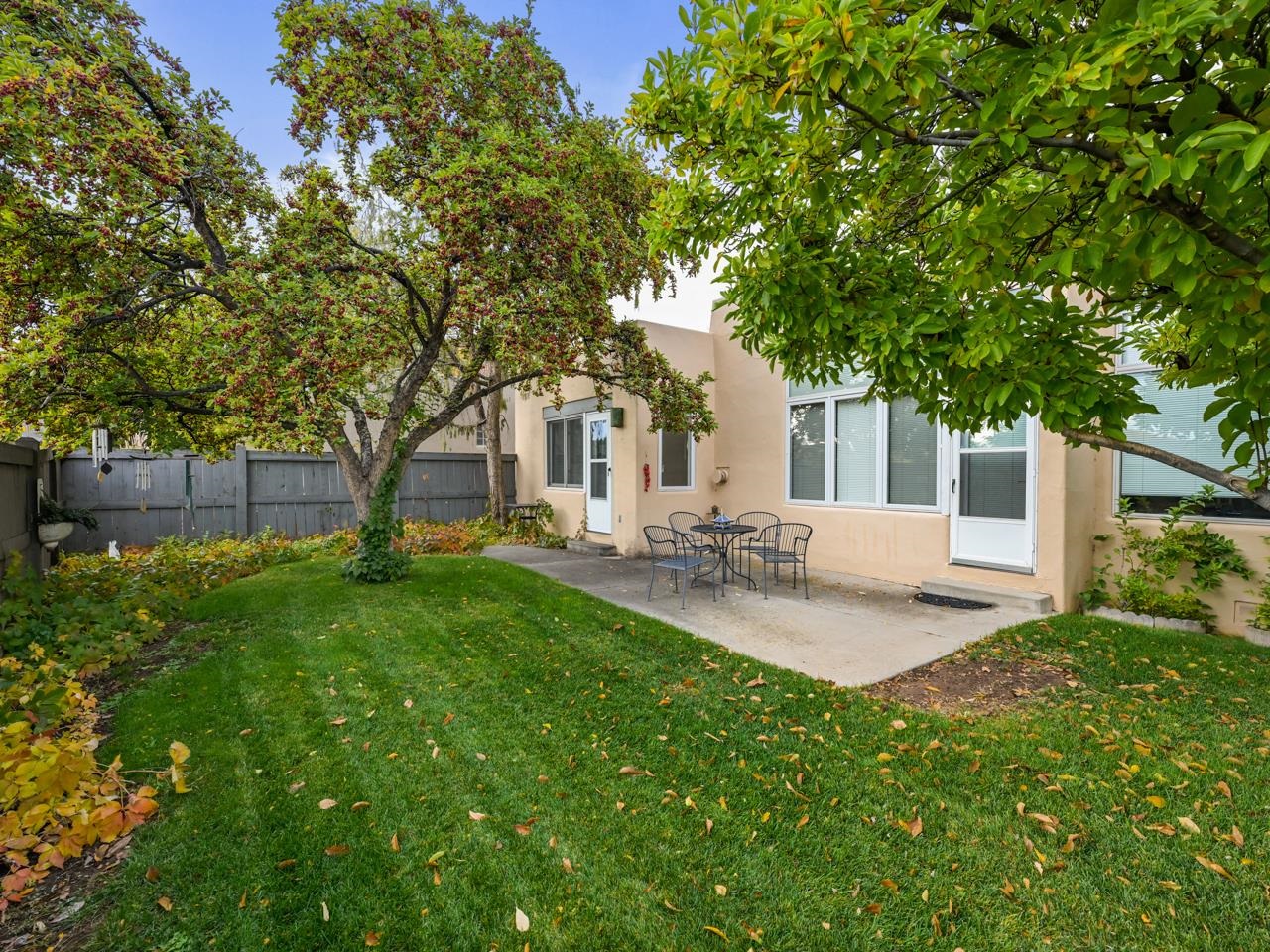 482 Seasons Court Property Photo 28