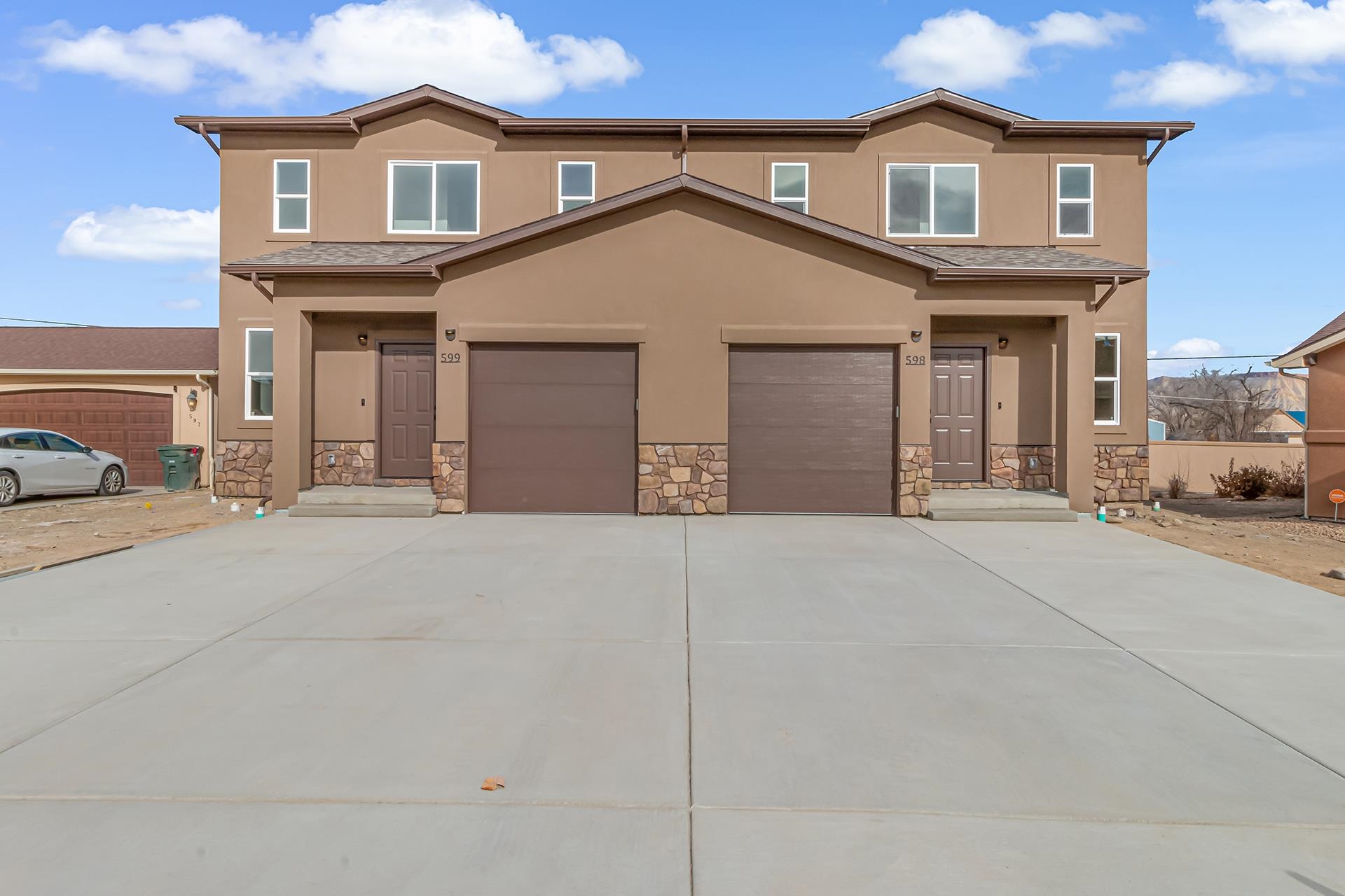 599 Teatro Court Property Photo