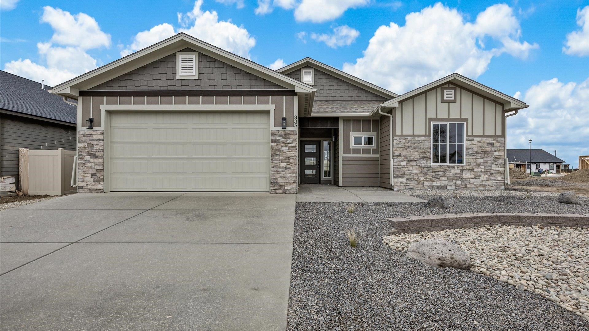 835 Ambrosia Avenue Property Photo