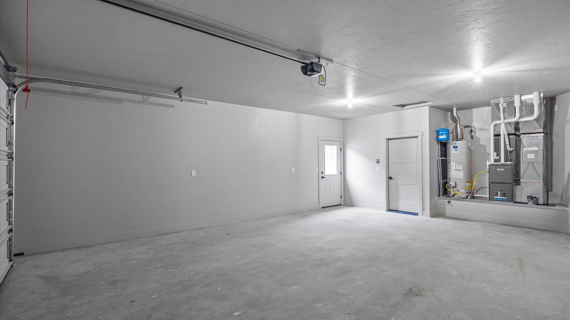 835 Ambrosia Avenue Property Photo 24