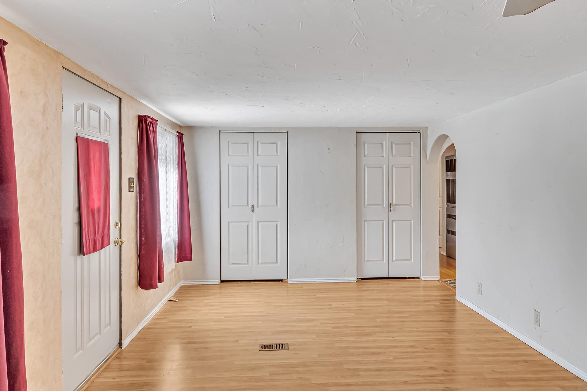 506 Glenarm Avenue Property Photo 6