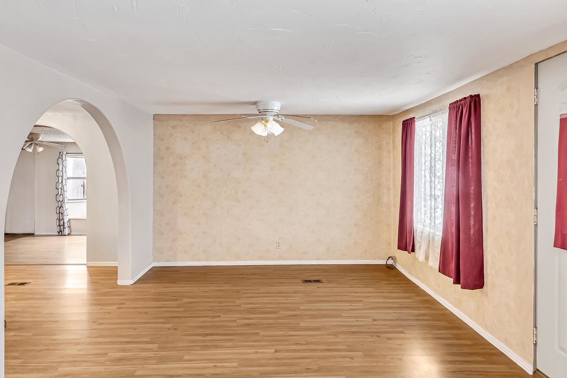 506 Glenarm Avenue Property Photo 7