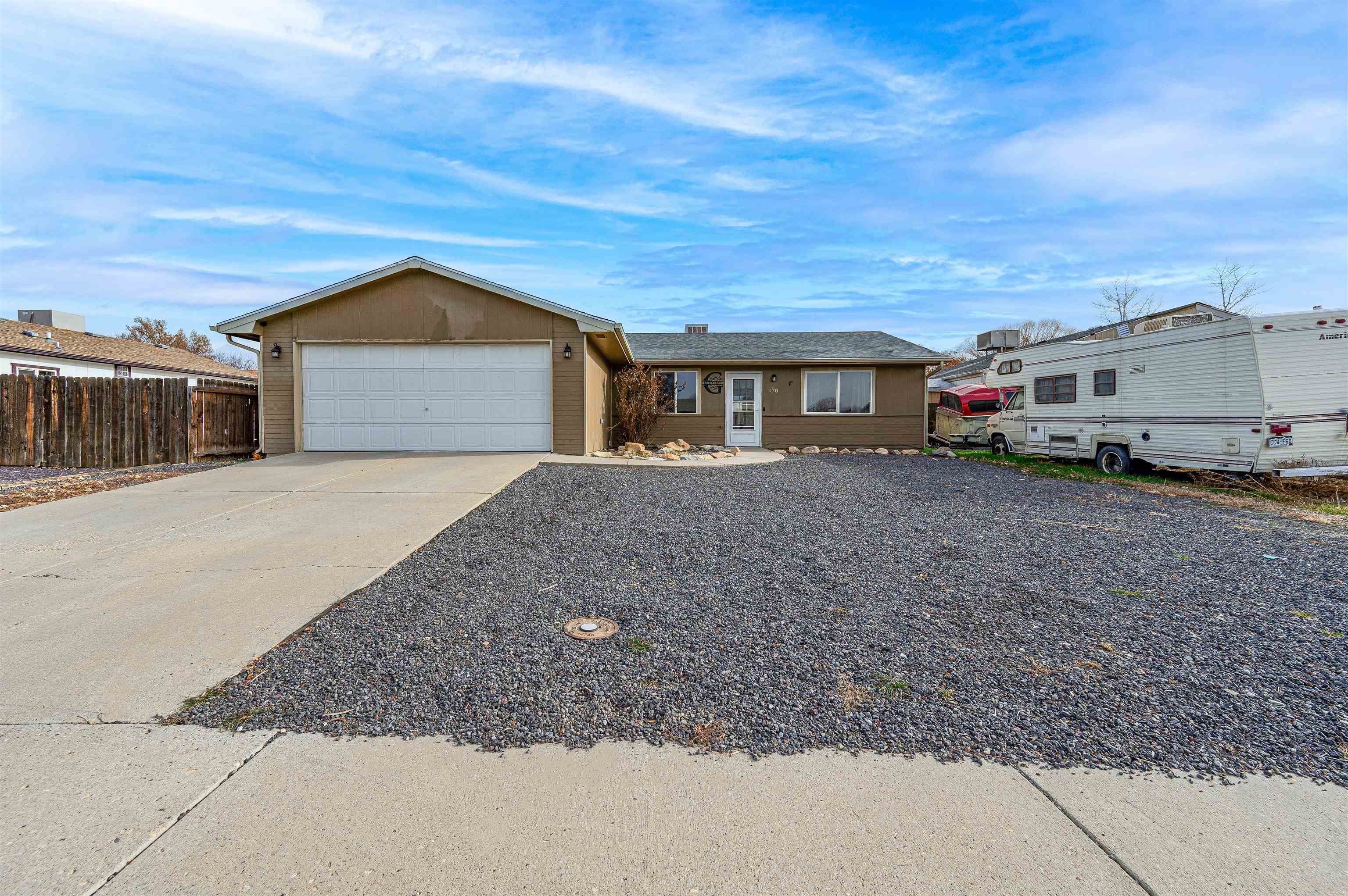 470 Carson Lake Drive Property Photo 2