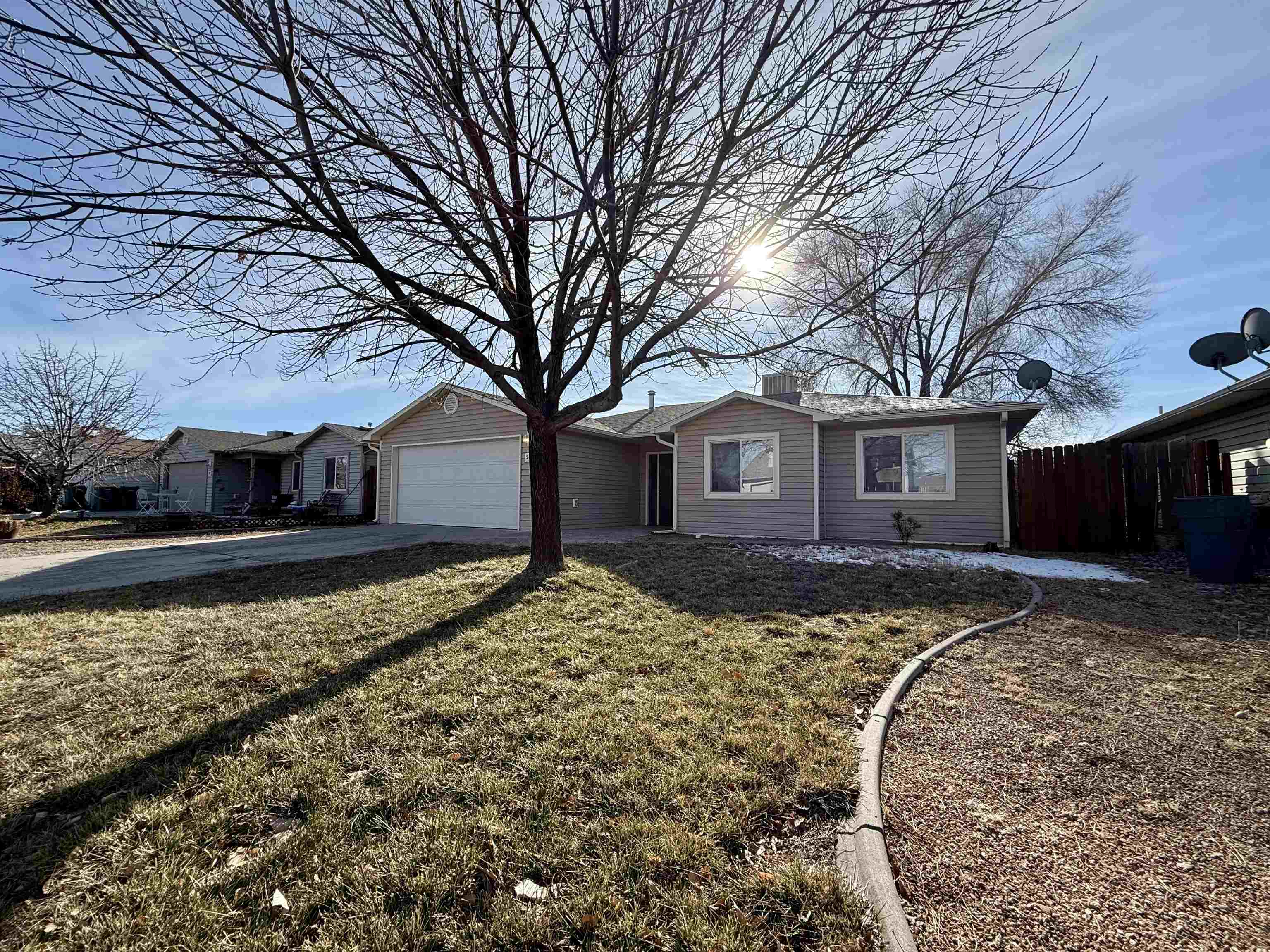 255 Sargent Circle Property Photo 3