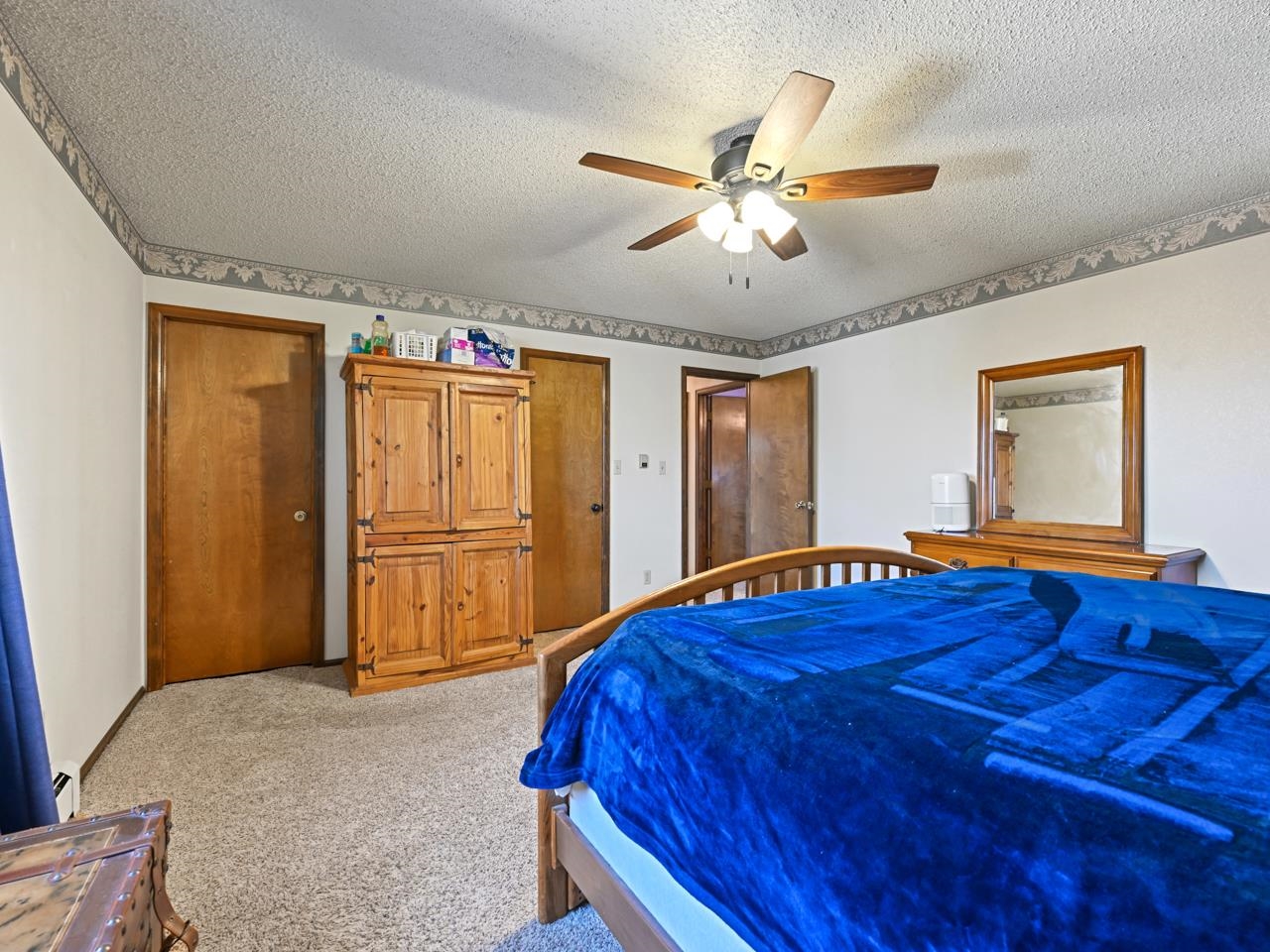 580 Placer Street Property Photo 11