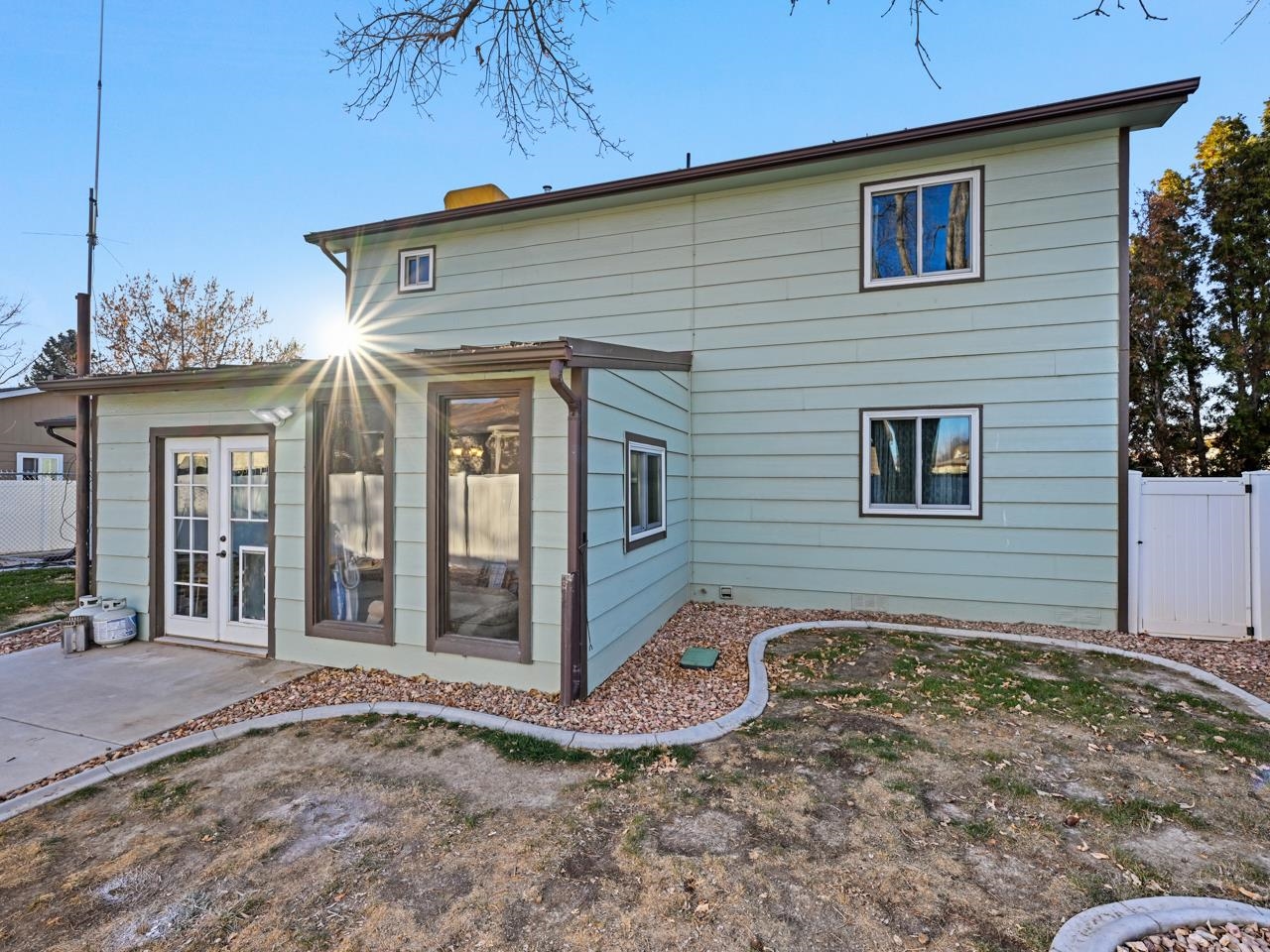 580 Placer Street Property Photo 15