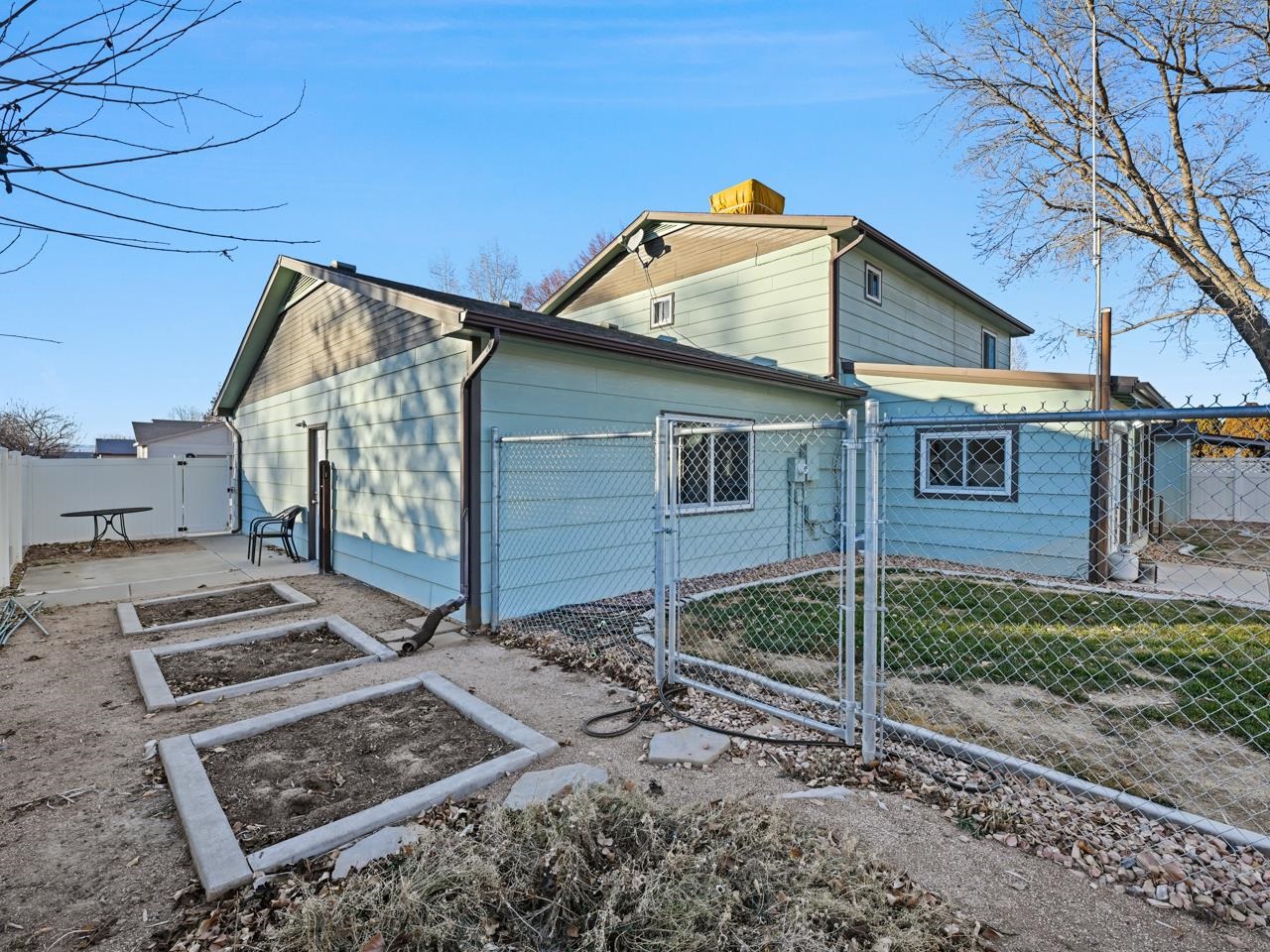 580 Placer Street Property Photo 18