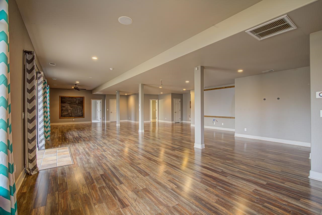 511 Kansas Avenue Property Photo 15