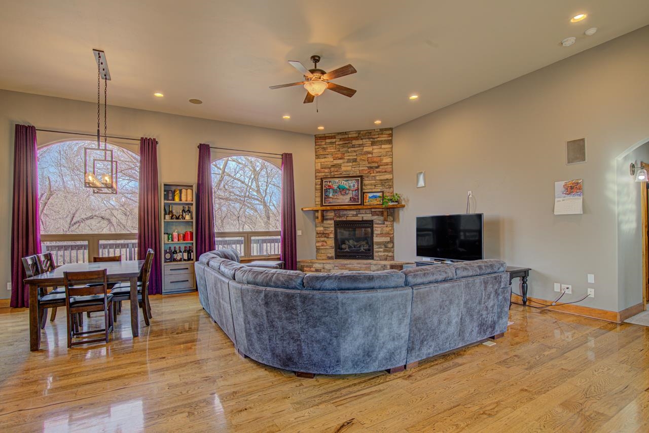 511 Kansas Avenue Property Photo 25
