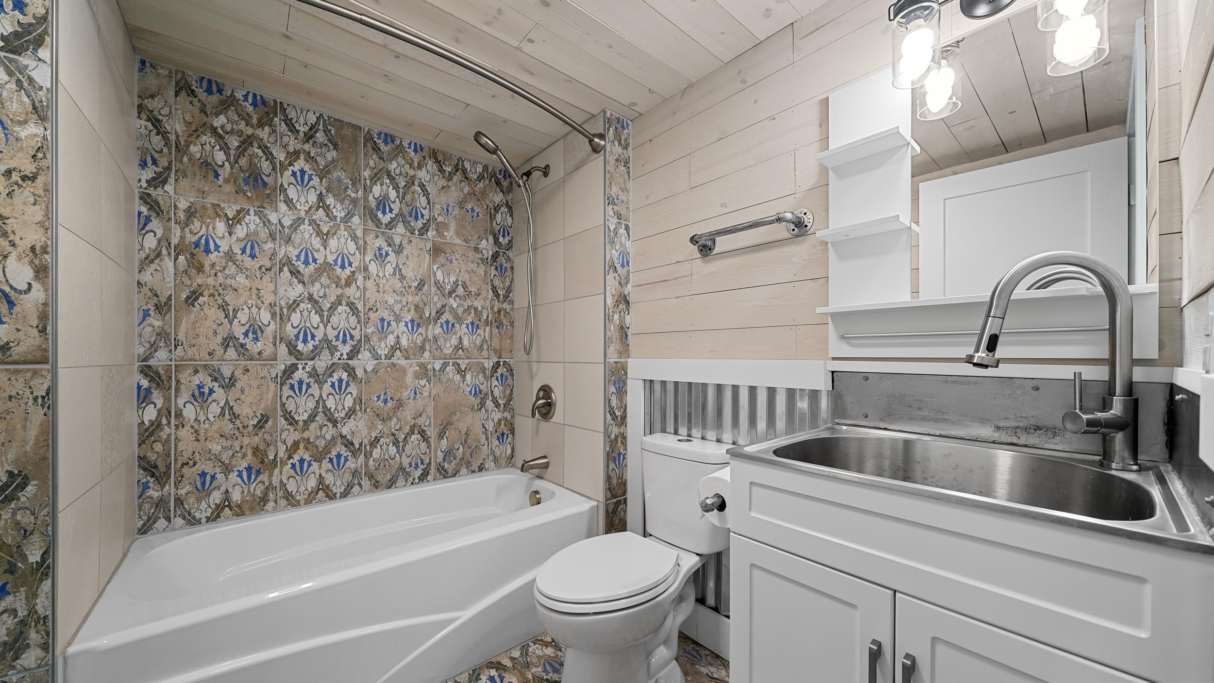 457 N Mesa Avenue Property Photo 11