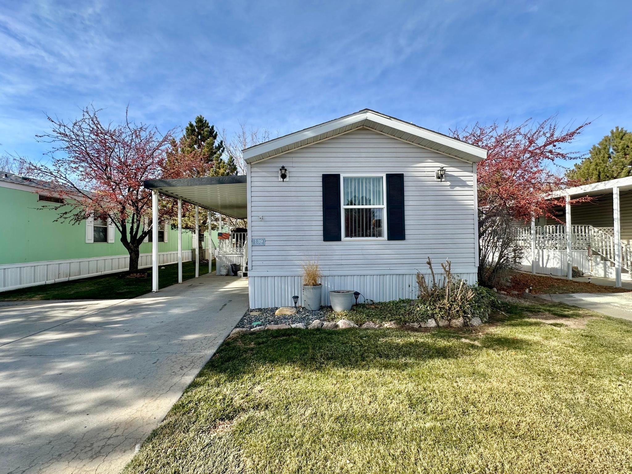 435 32 Road Property Photo 1