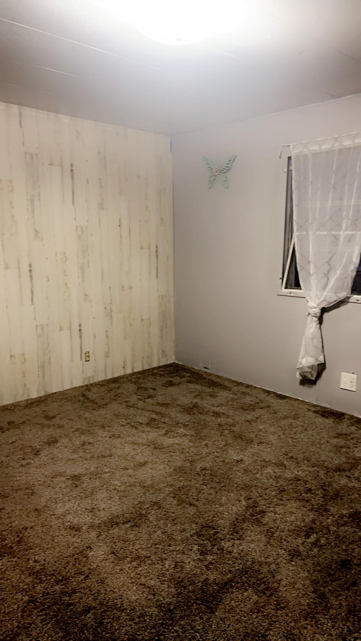 548 1/2 Normandy Way Property Photo 10