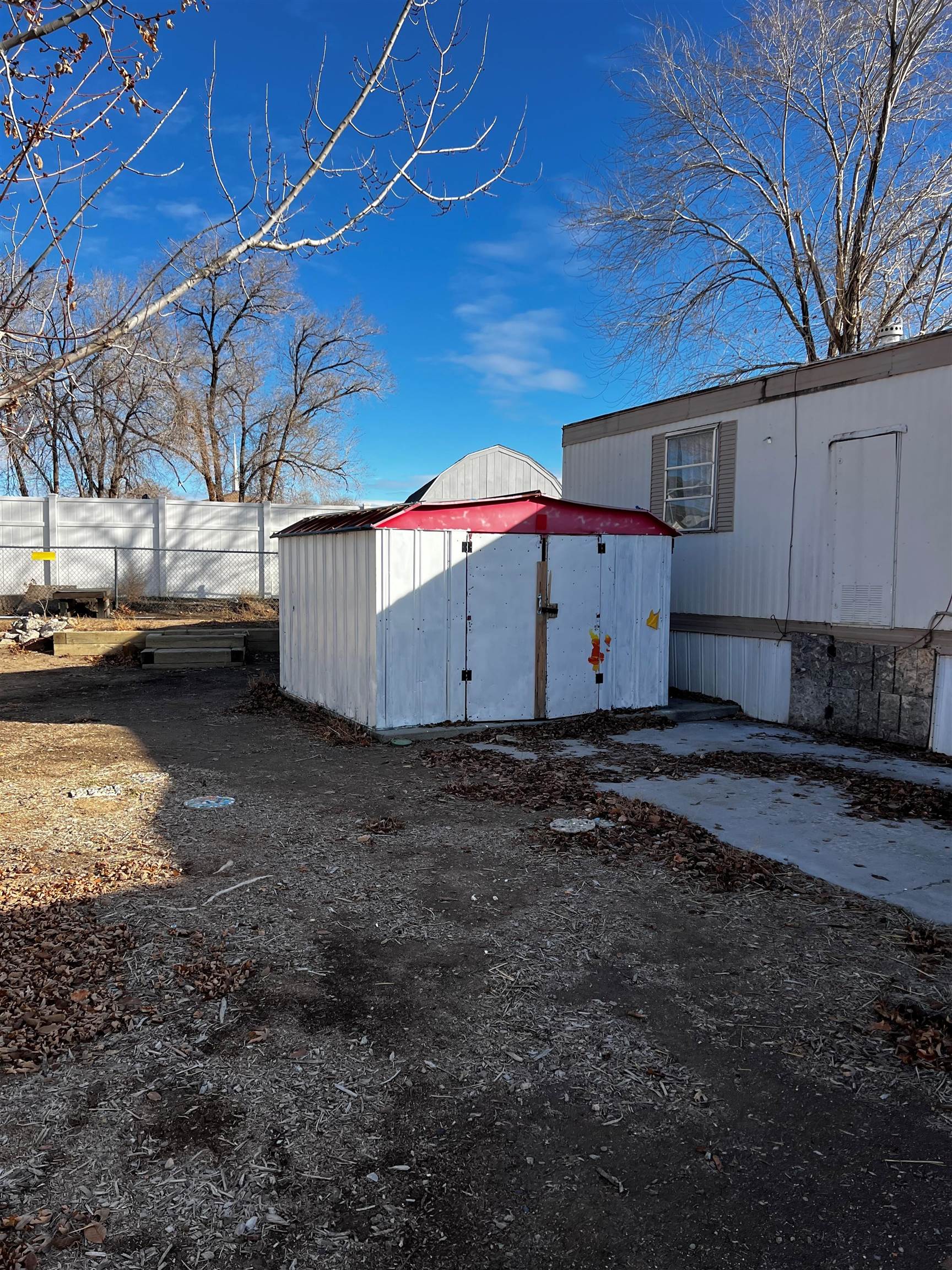 548 1/2 Normandy Way Property Photo 17