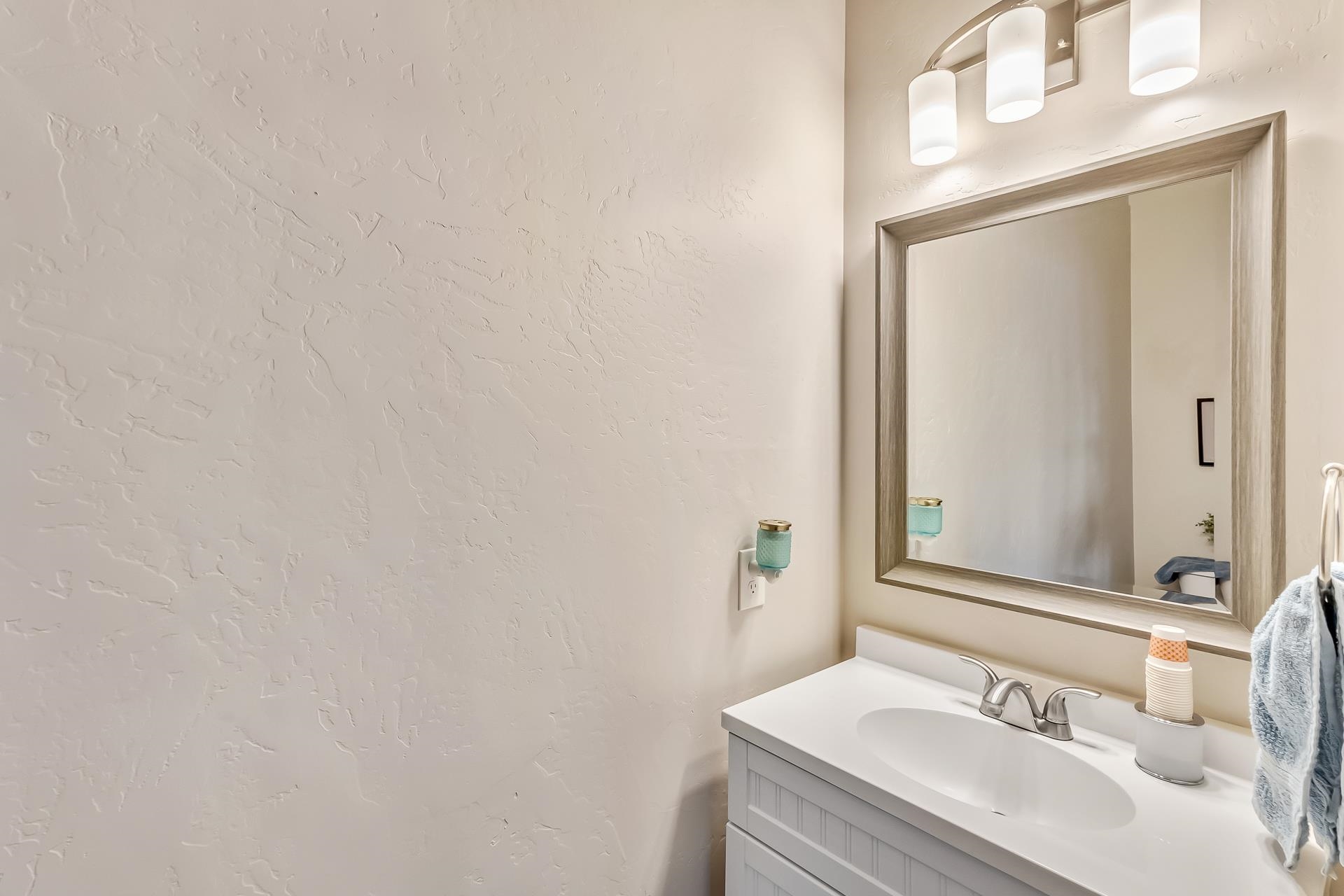 421 Brealyn Court Property Photo 14