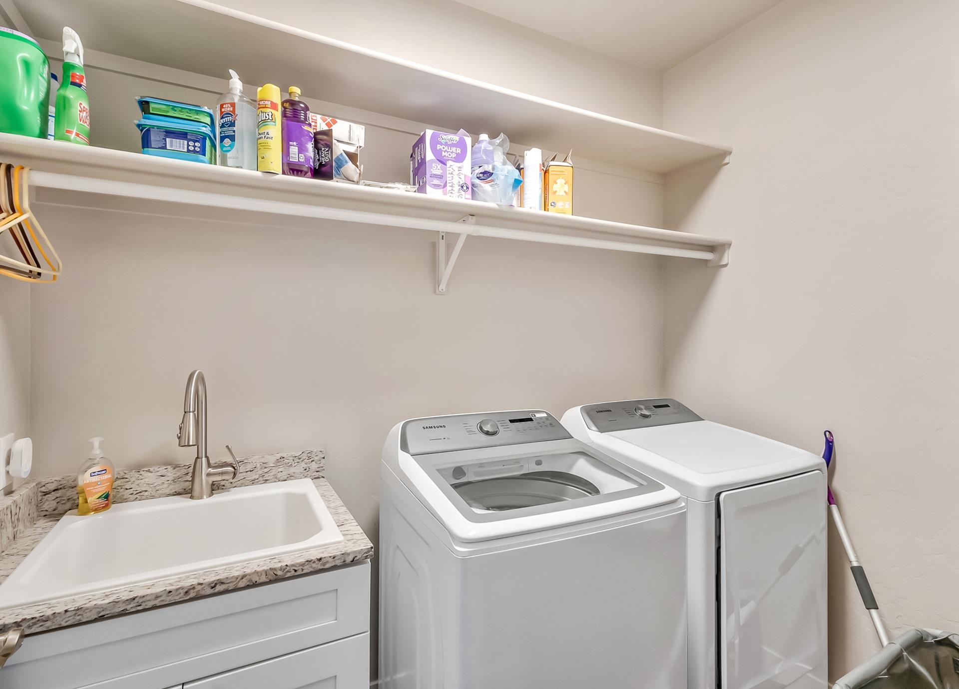 421 Brealyn Court Property Photo 30