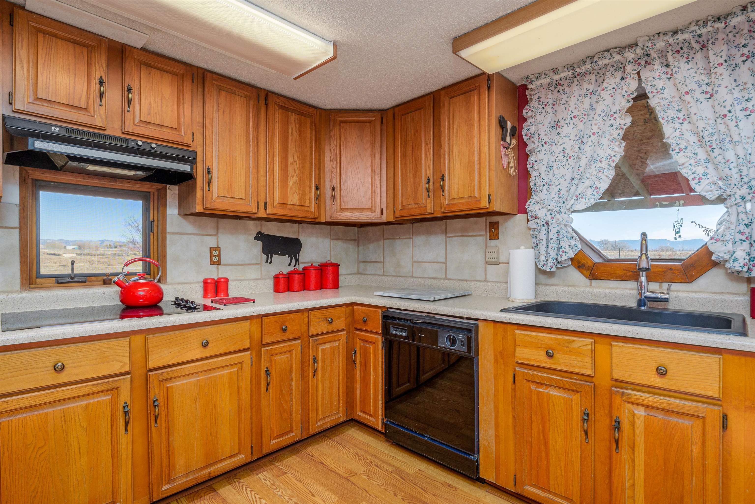1026 Q Road Property Photo 14