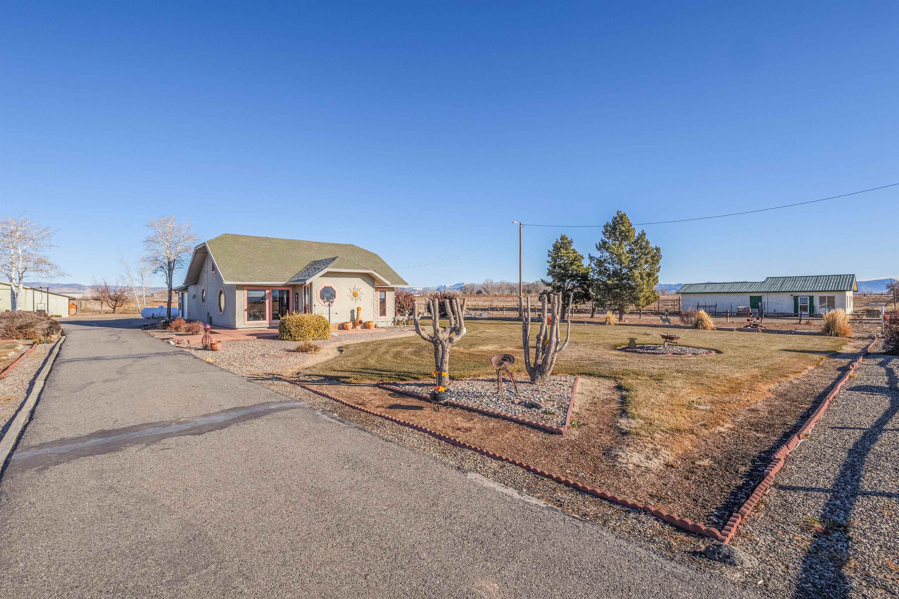 1026 Q Road Property Photo 19