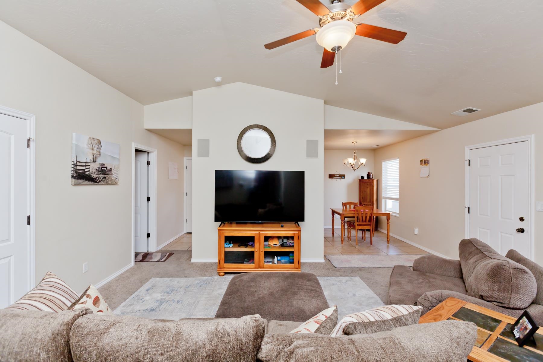 436 San Juan Street Property Photo 5