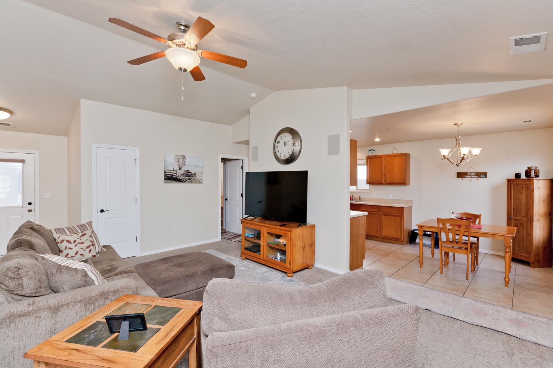 436 San Juan Street Property Photo 6