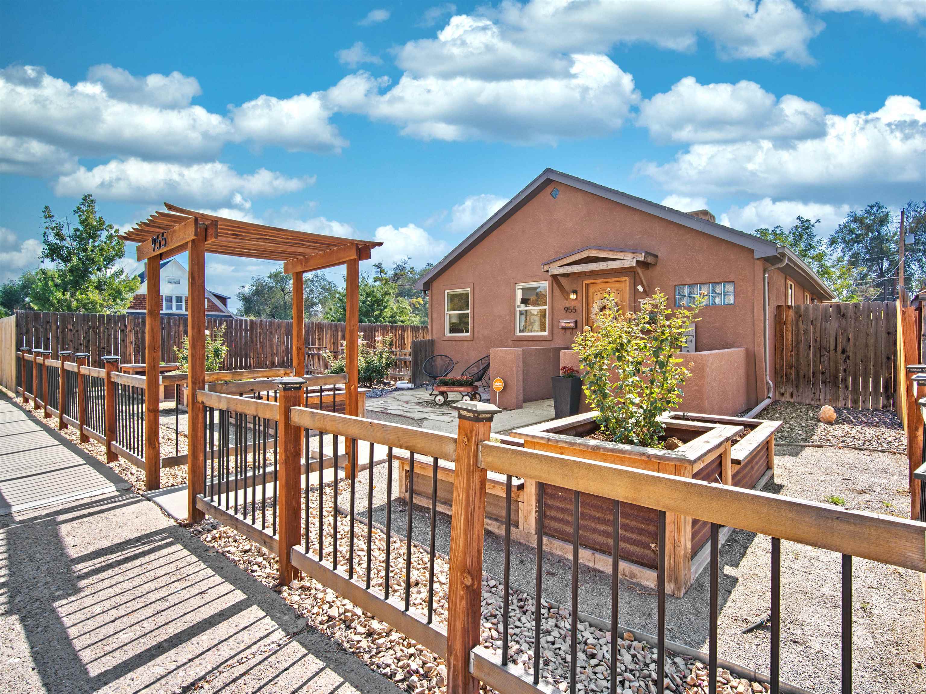 955 Grand Avenue Property Photo 36