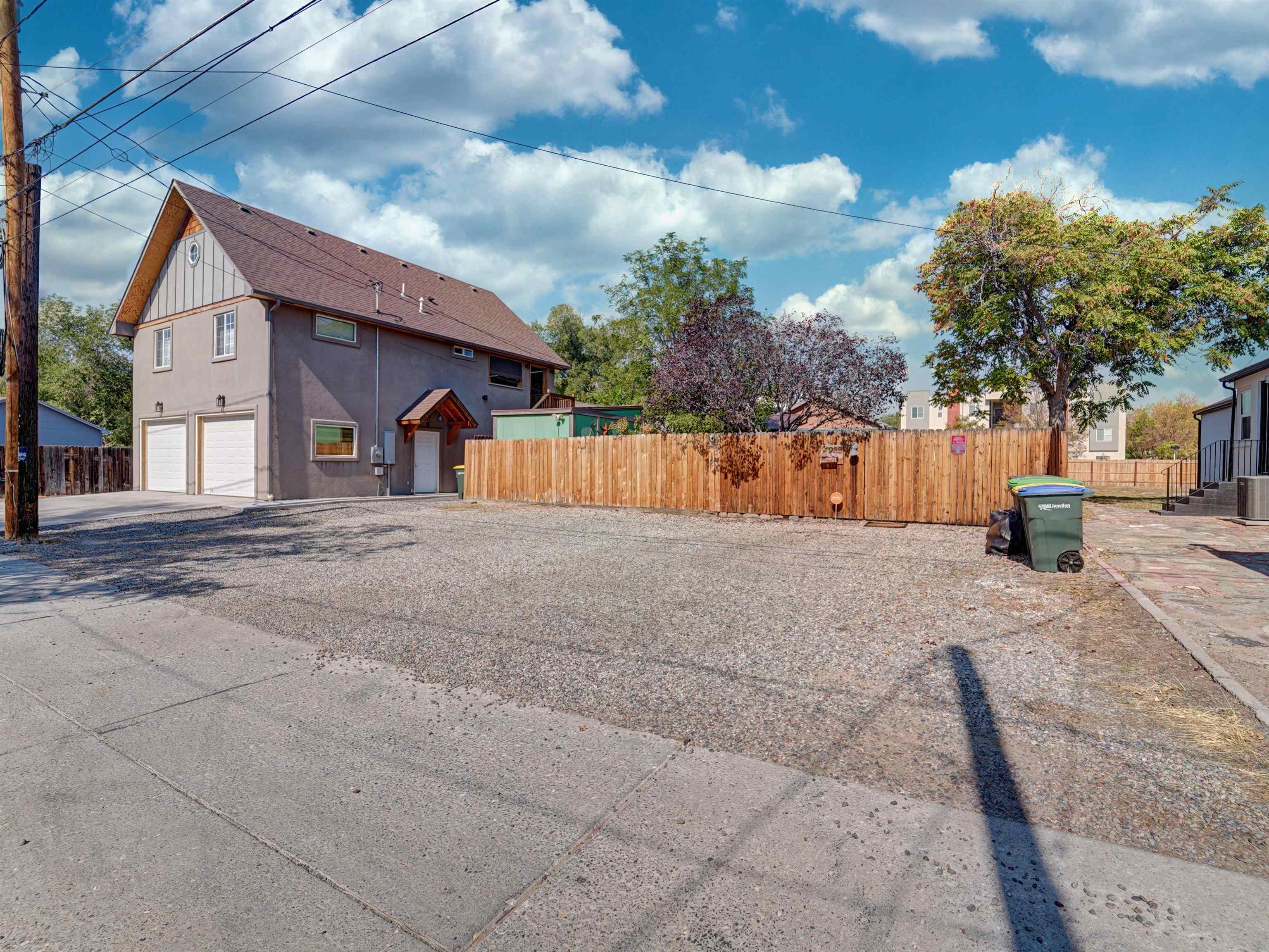 955 Grand Avenue Property Photo 39