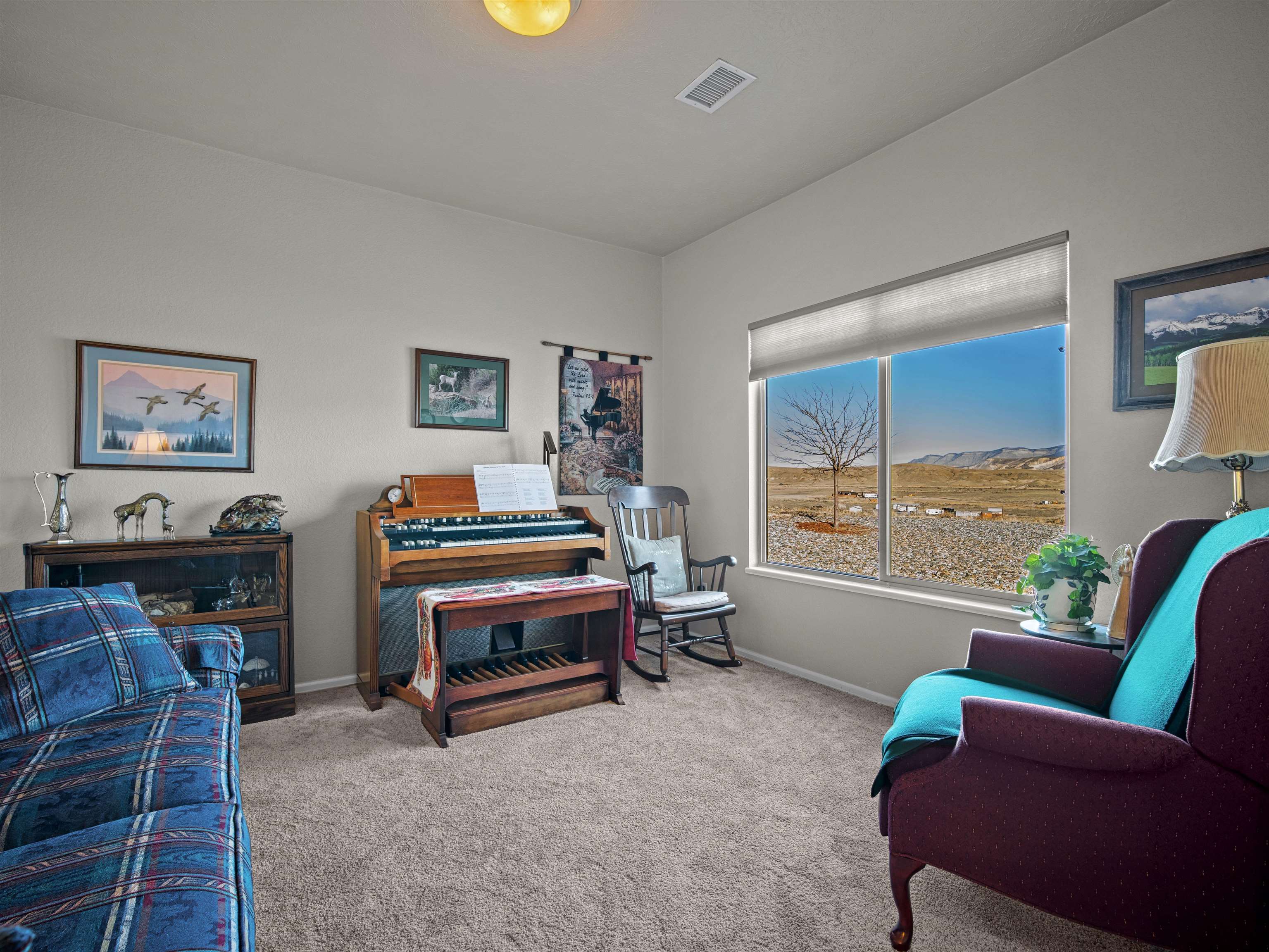 34500 Pronghorn Drive Property Photo 3