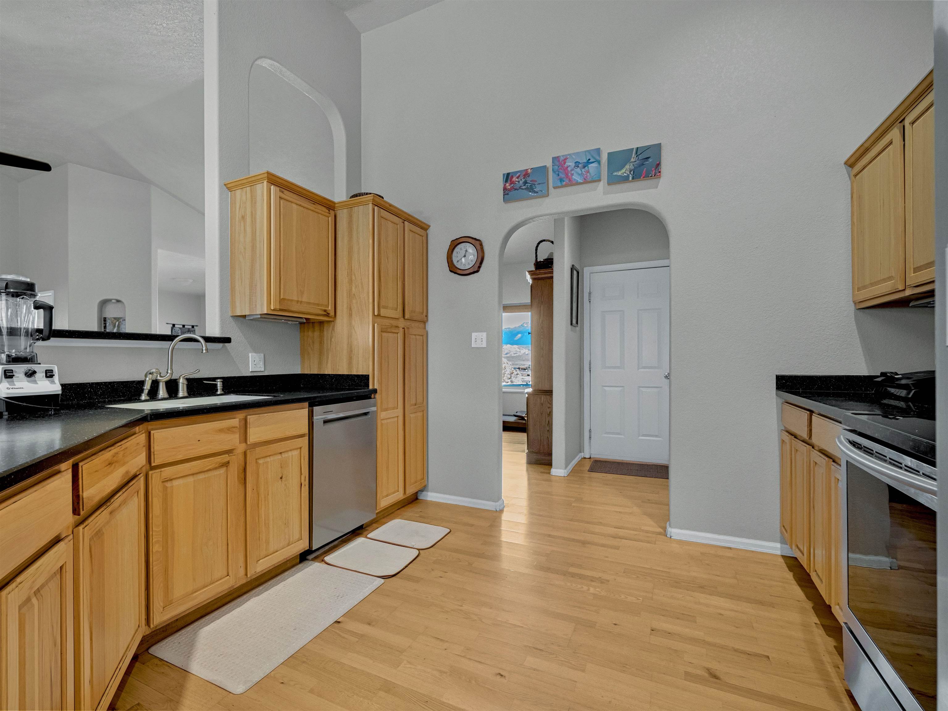 34500 Pronghorn Drive Property Photo 9