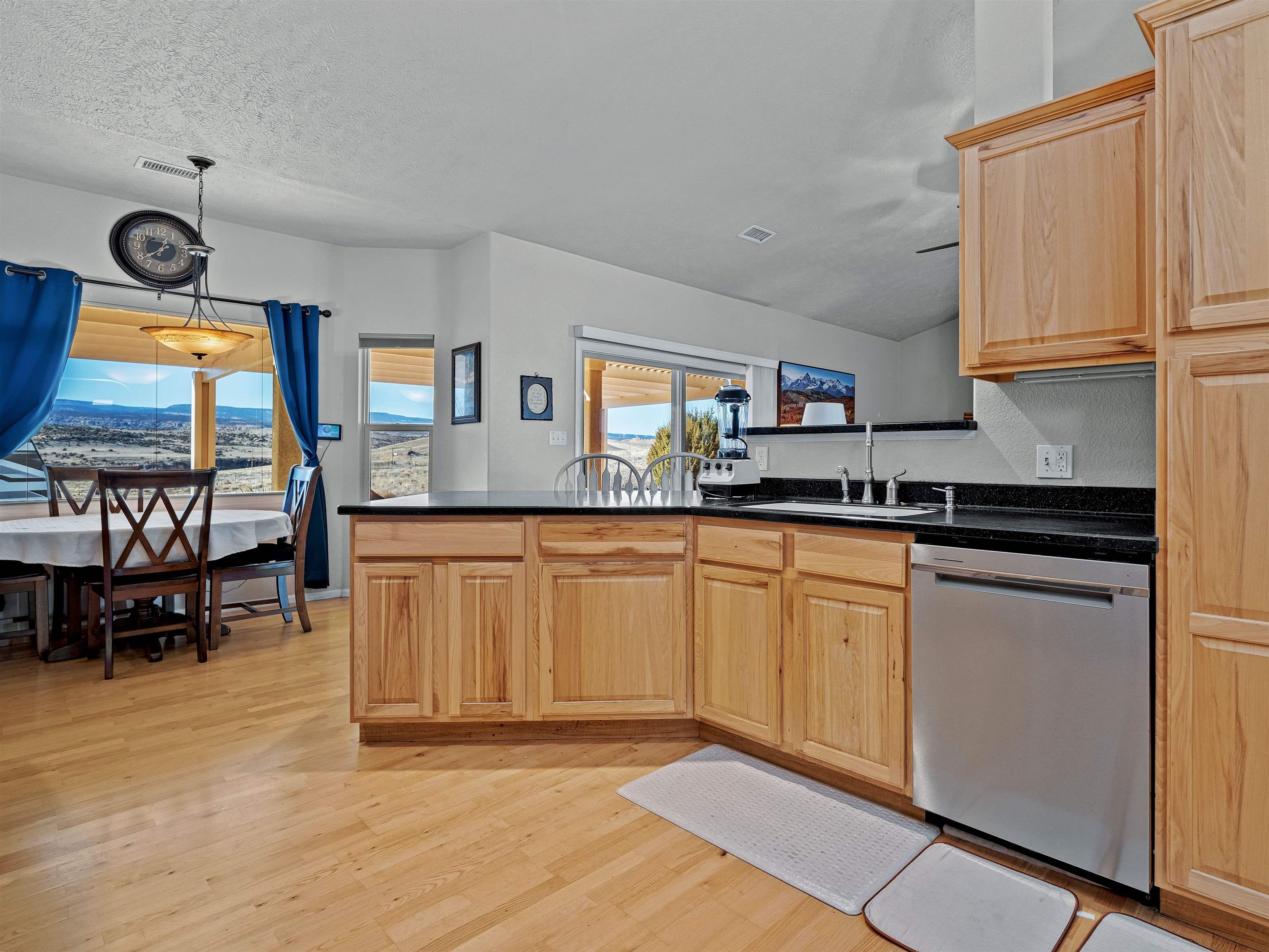 34500 Pronghorn Drive Property Photo 12