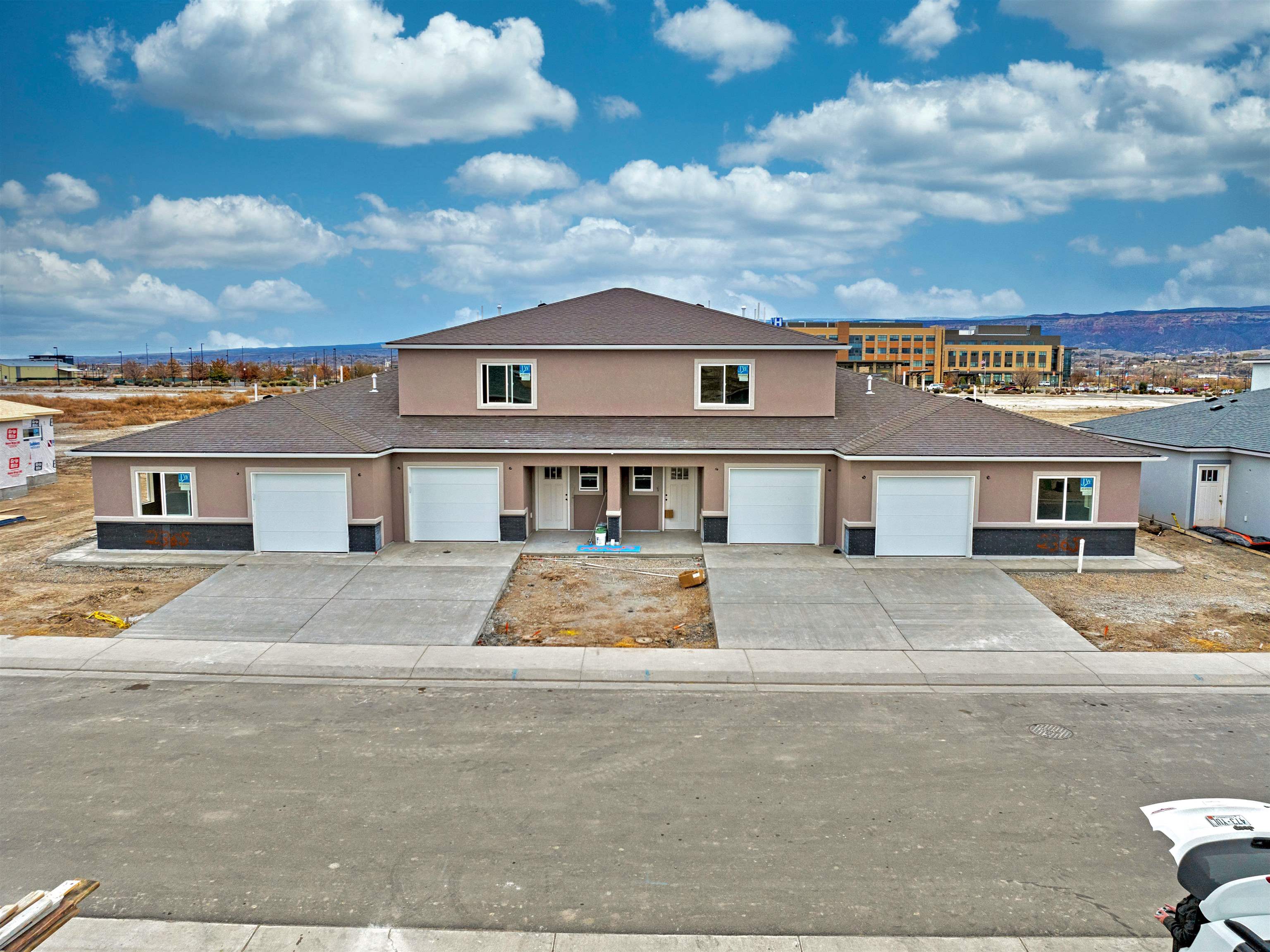 2371 Zion Canyon Avenue Property Photo