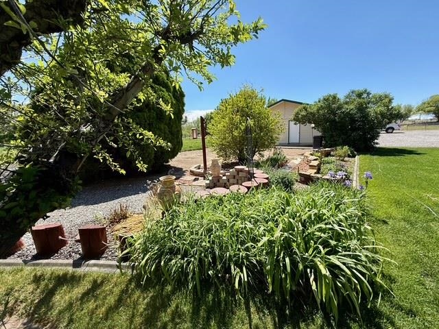 6740 1900 Road Property Photo 6