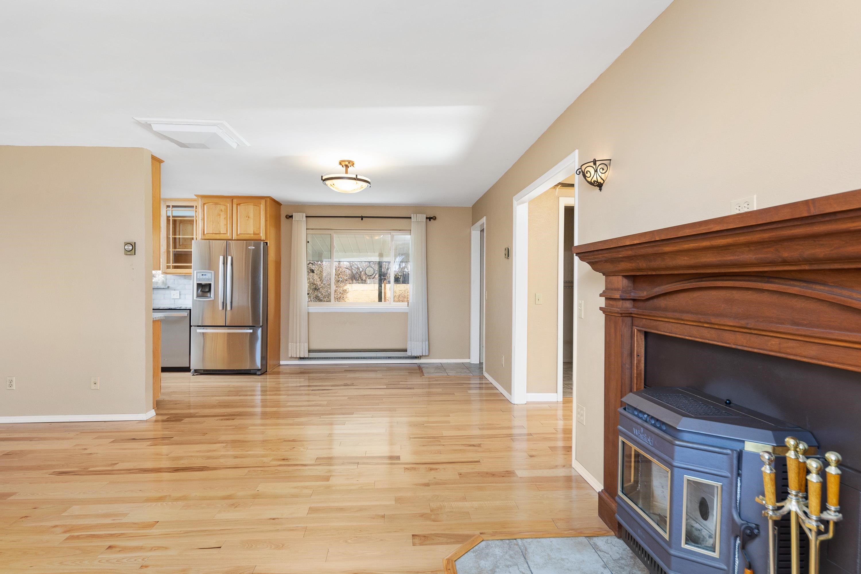 6740 1900 Road Property Photo 12