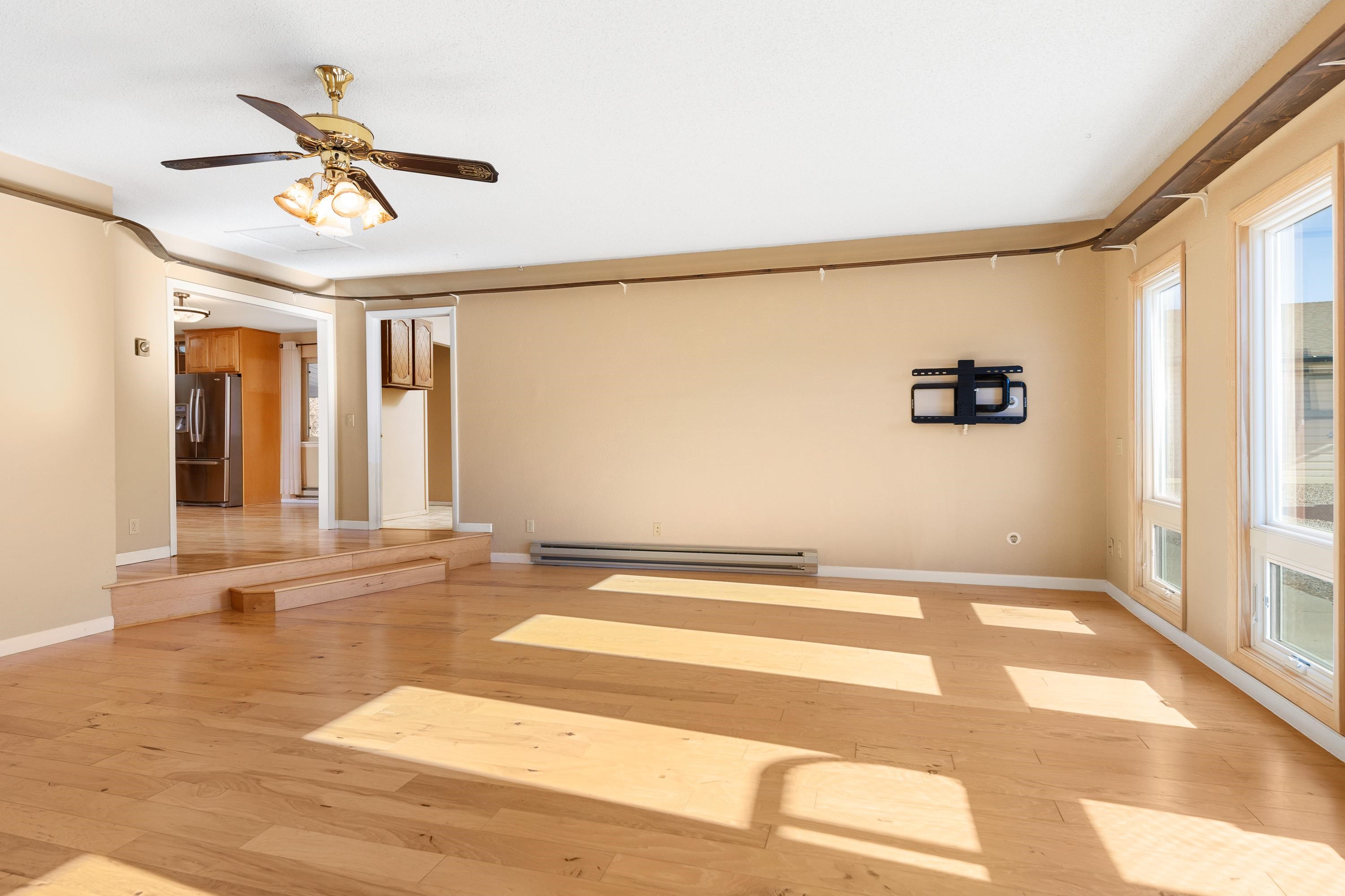 6740 1900 Road Property Photo 18