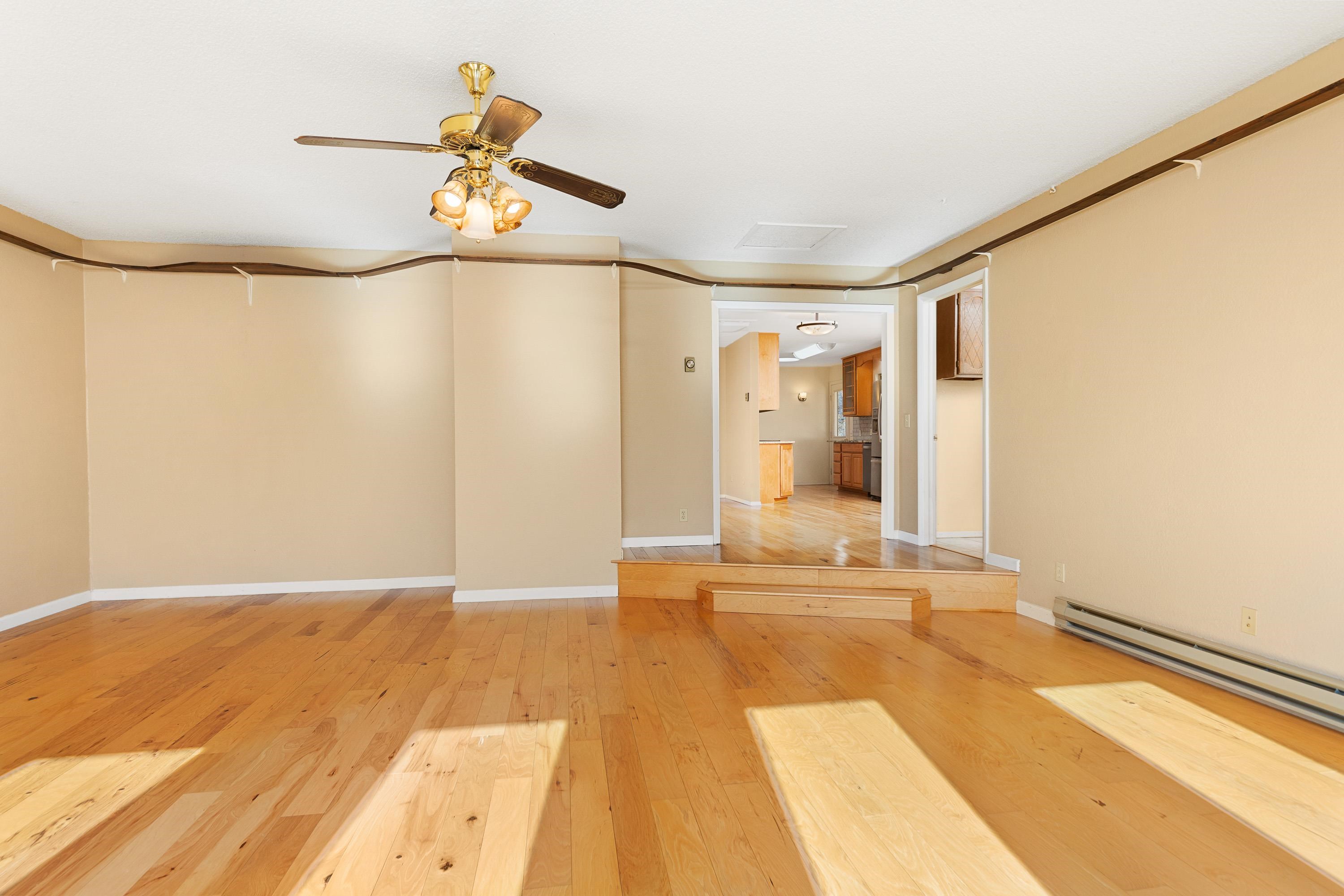 6740 1900 Road Property Photo 19