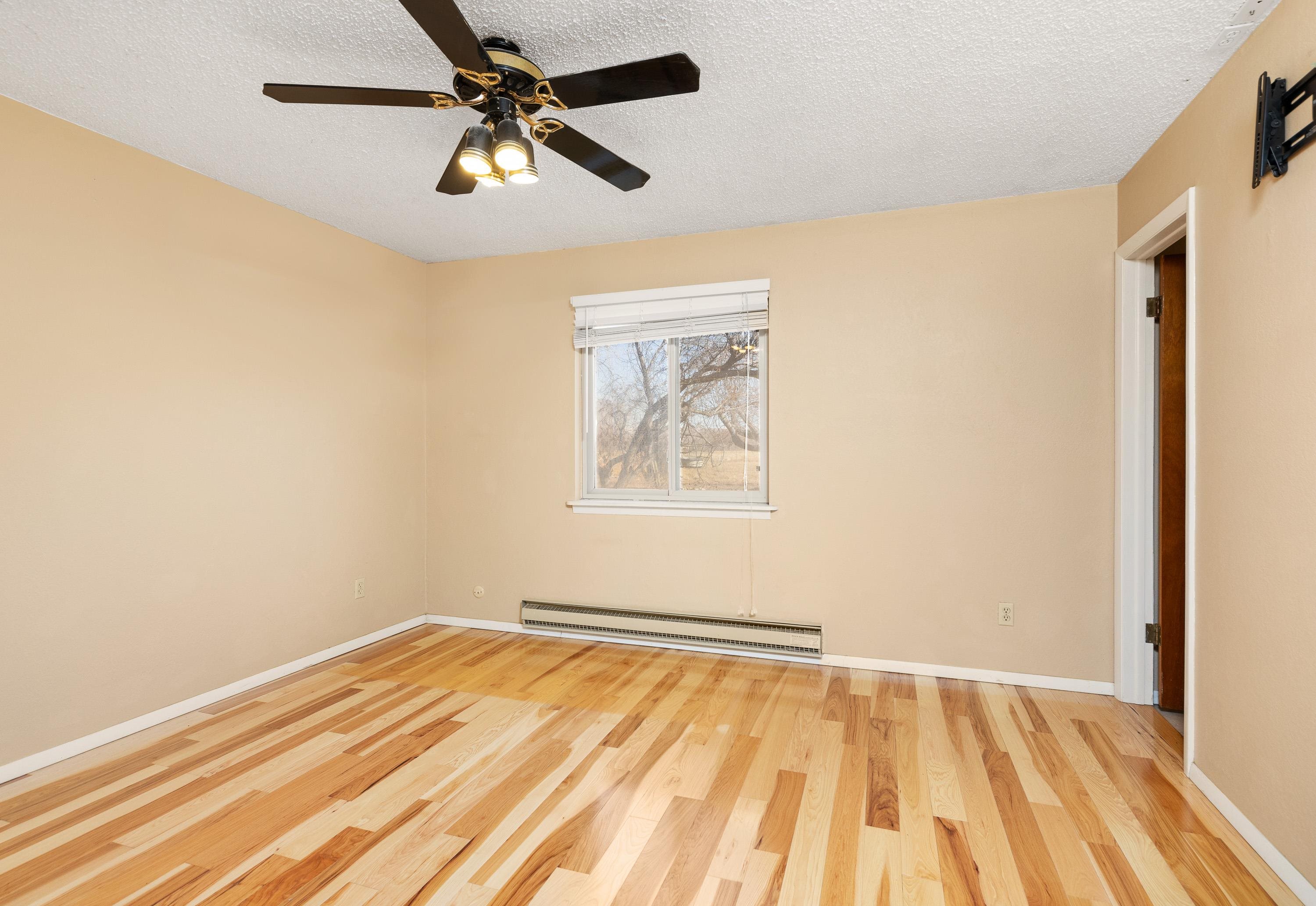 6740 1900 Road Property Photo 23