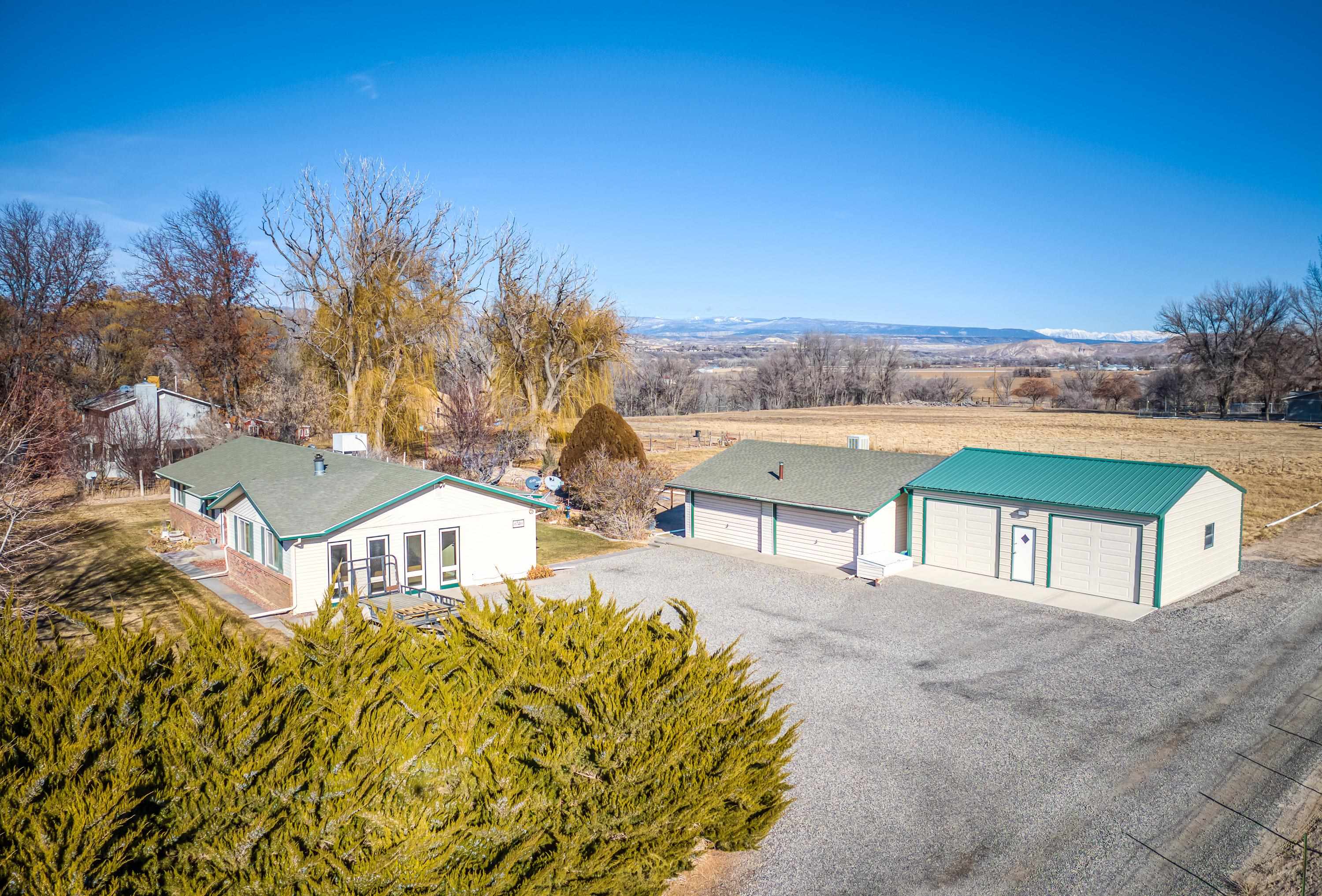 6740 1900 Road Property Photo 37